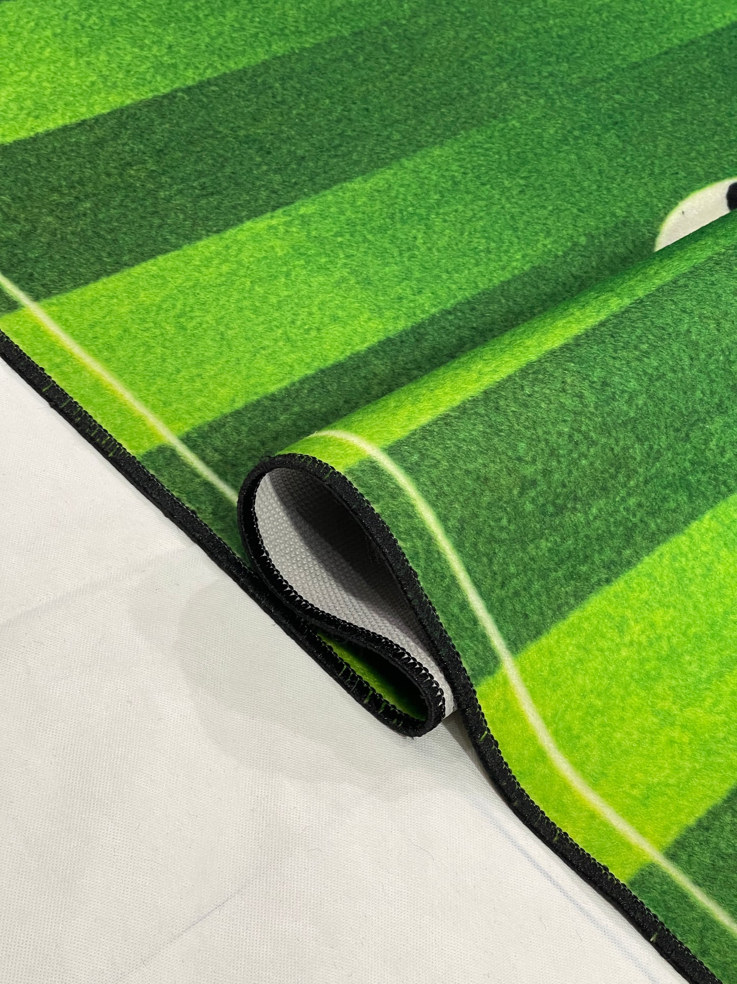 TPR Non Woven Rugs For Kids Room
Article-75- Green