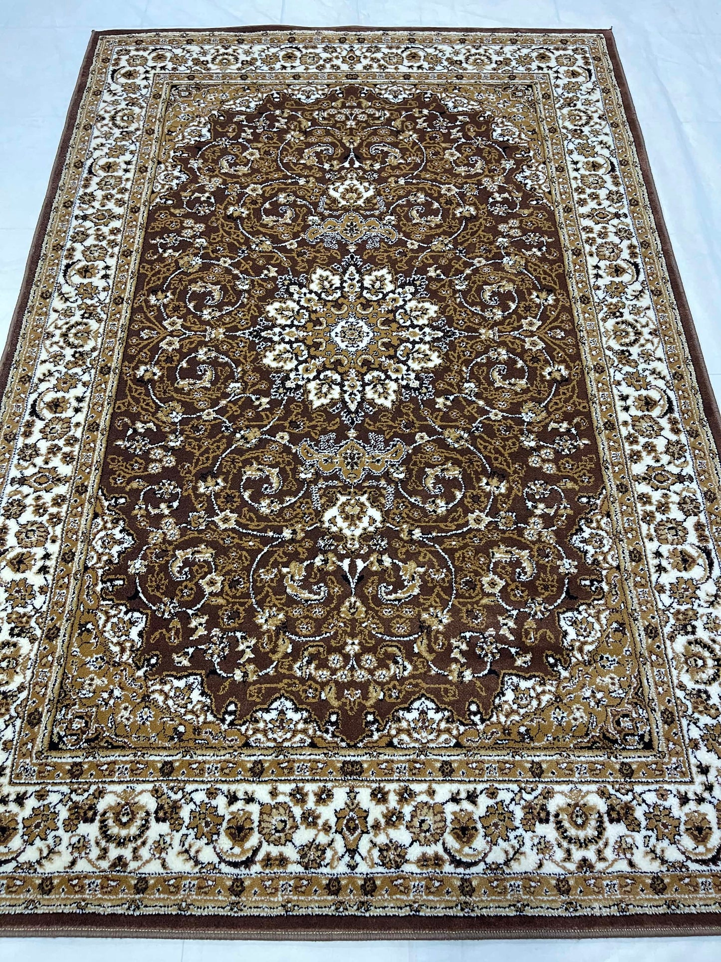 Persian polypropylene Rug,back woven(Article-25-Brown)
Size : 5ft width  x 7.3ft length (150cm x 220cm)