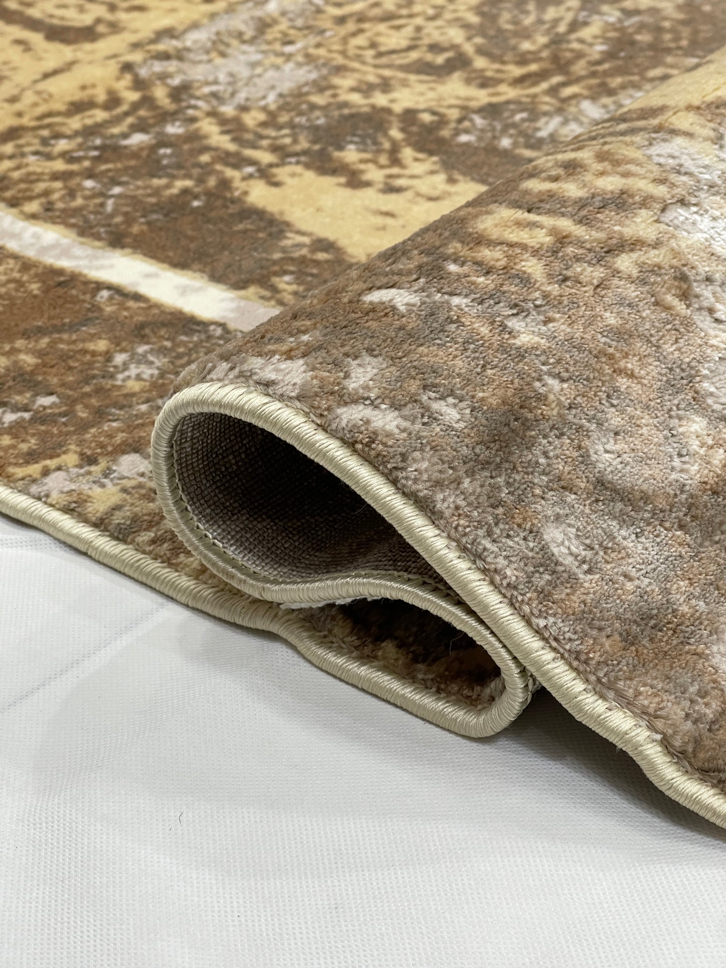 Turkish Top Quality Silk.(Article-1089-Cream , Beige) Size: 6.6 ft width x 9.6 ft length (200cm x 290cm)