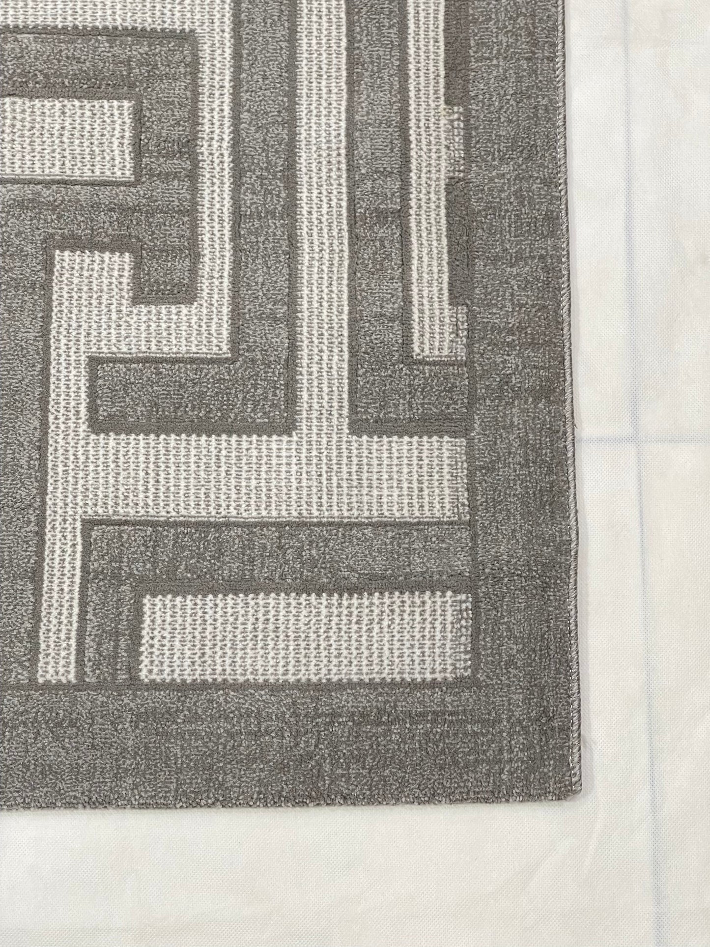 Irani Vintage Woven Rug.
 Article -2046-Grey
Size: 4 ft width x 6 ft length ( 120cm x 180 cm)