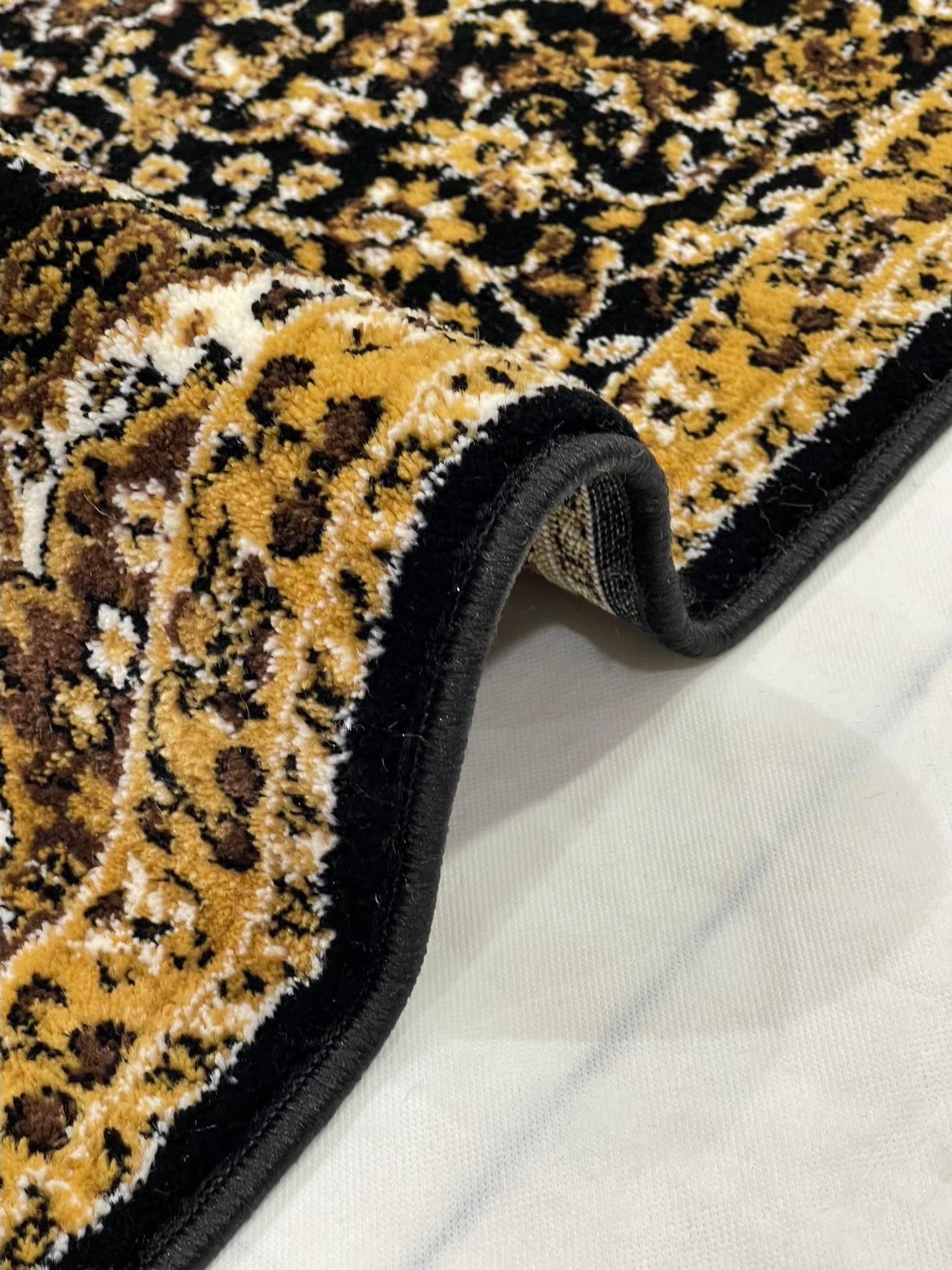 Black Persian Polypropylene Woven Runner.
Size : 2.6 ft width x 6.6 ft length 
( 80 cm x 200cm)