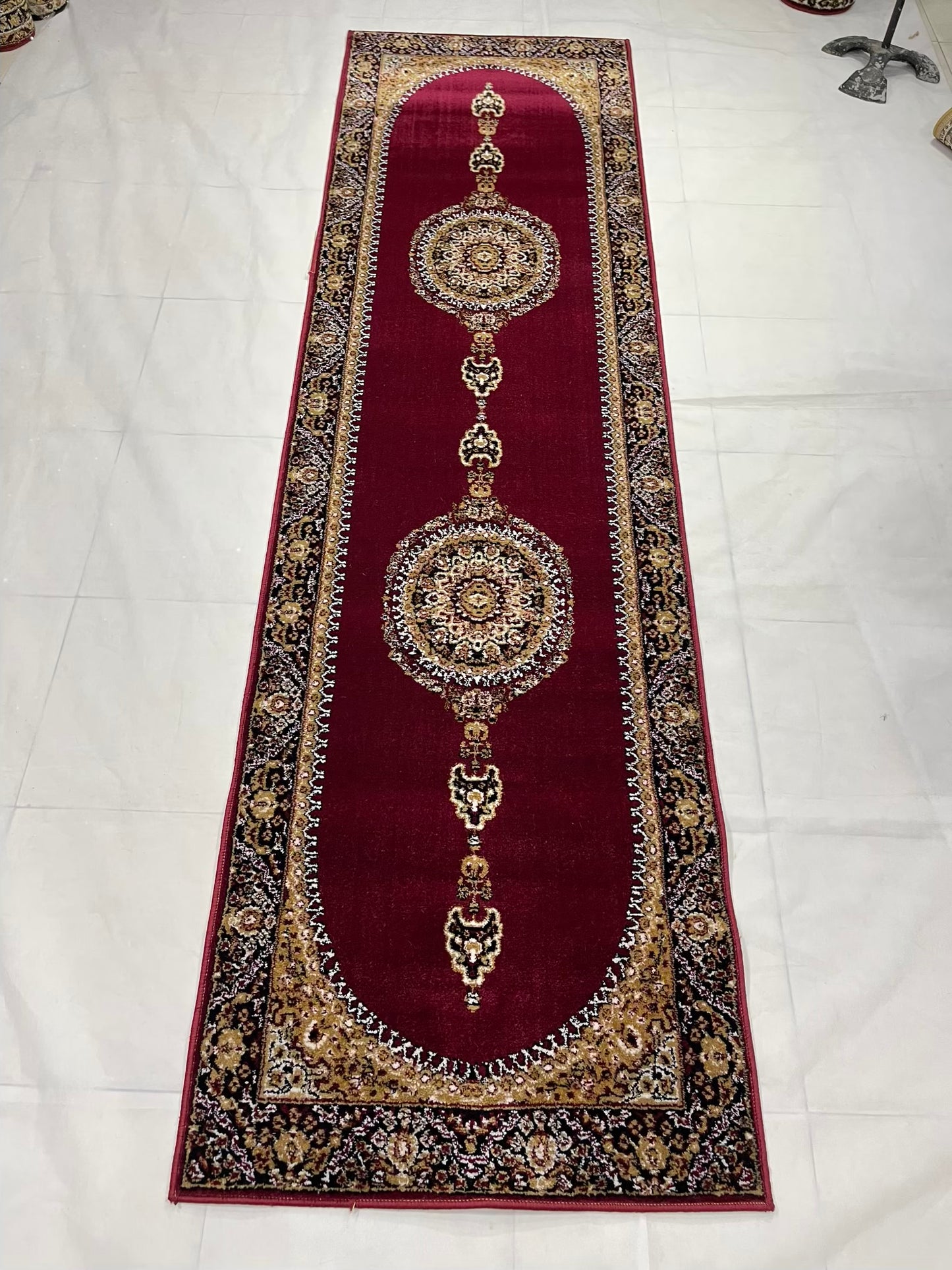 Red Persian Polypropylene Woven Runner.
 Size : 2.6 ft width x 9.6 ft length
 (80 cm x 290cm)