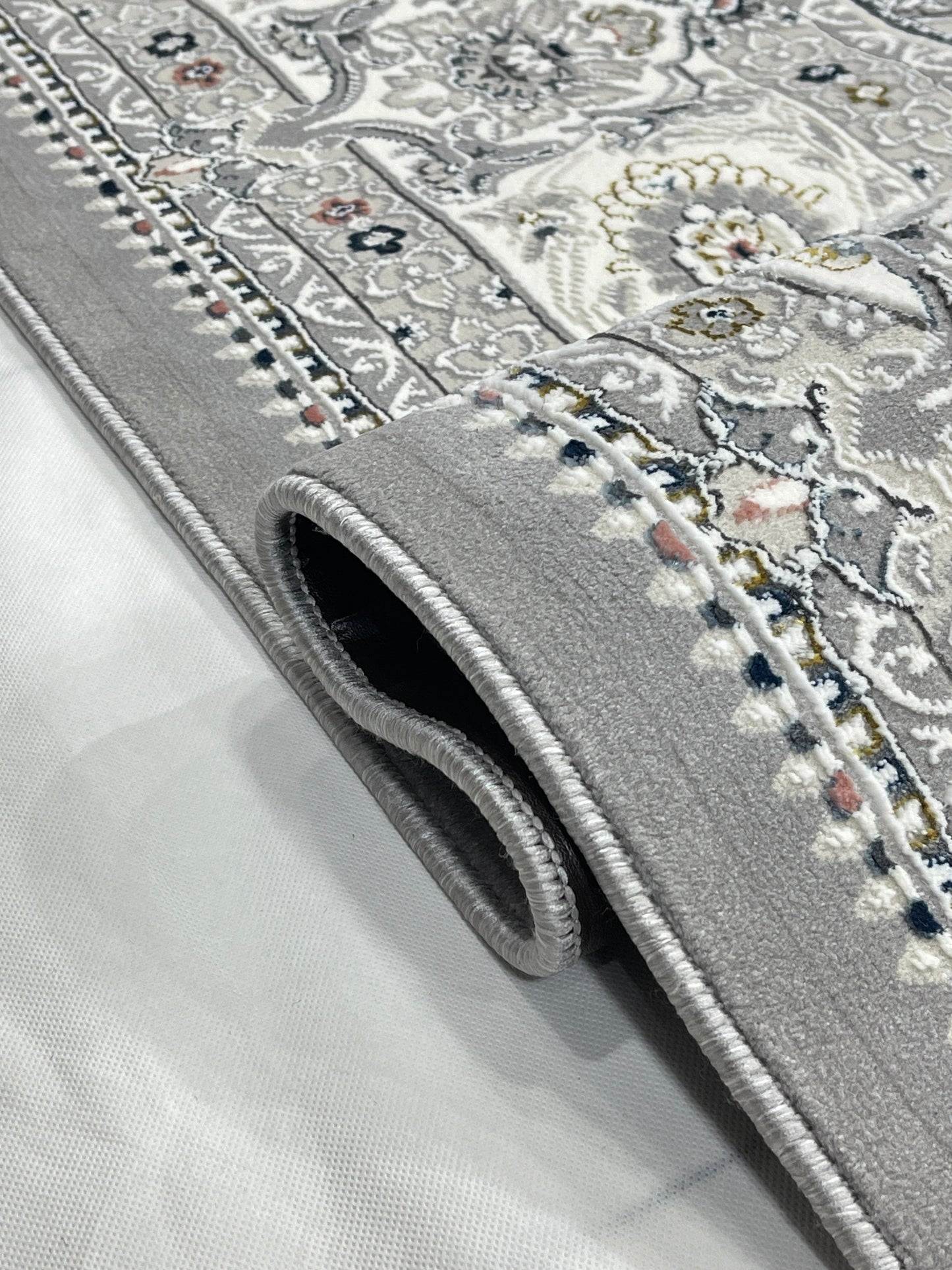 New Turkish Silk (Surya A) 
Size: 6.6 ft width x 9.6 ft length (200cm x 290cm)
Article -602- Grey