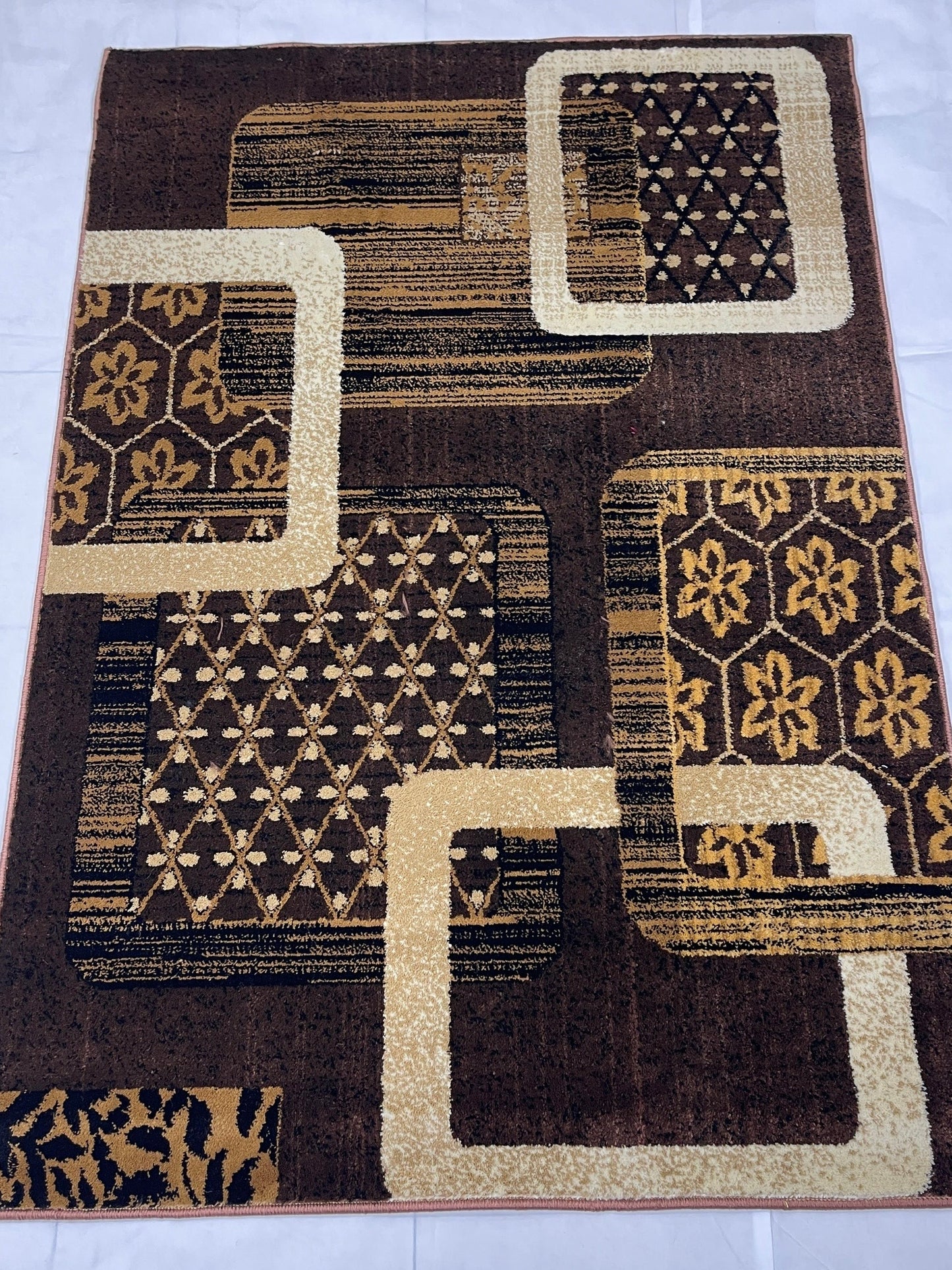 Modern  Polypropylene Rug,back woven(Article-611-Brown)