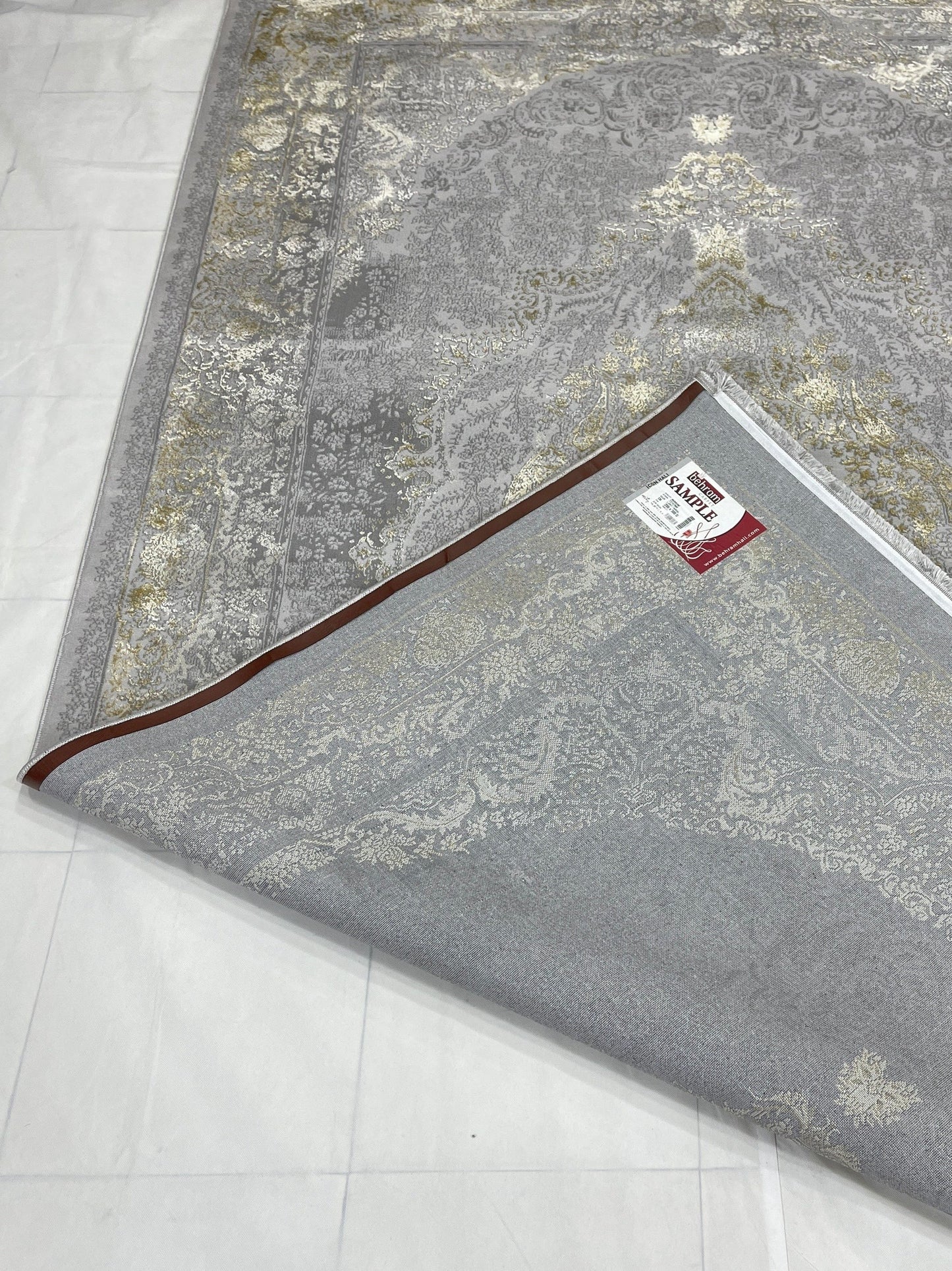 New Turkish Silk (Surya B) 
Size: 6.6 ft width x 9.6 ft length (200cm x 290cm)
Article -601- Grey , Gold