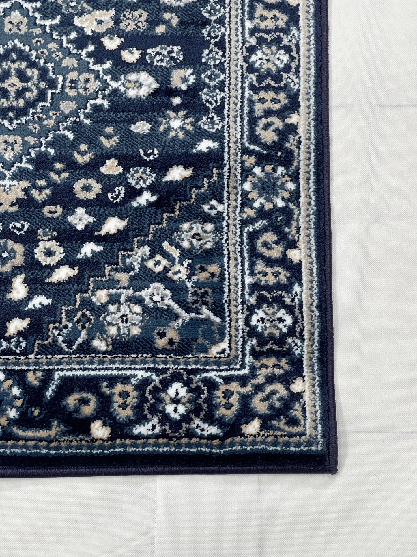 Blue Persian Polypropylene Woven Rug.
 Size : 2.6 ft width x 6.6 ft length
 (80 cm x 200cm)