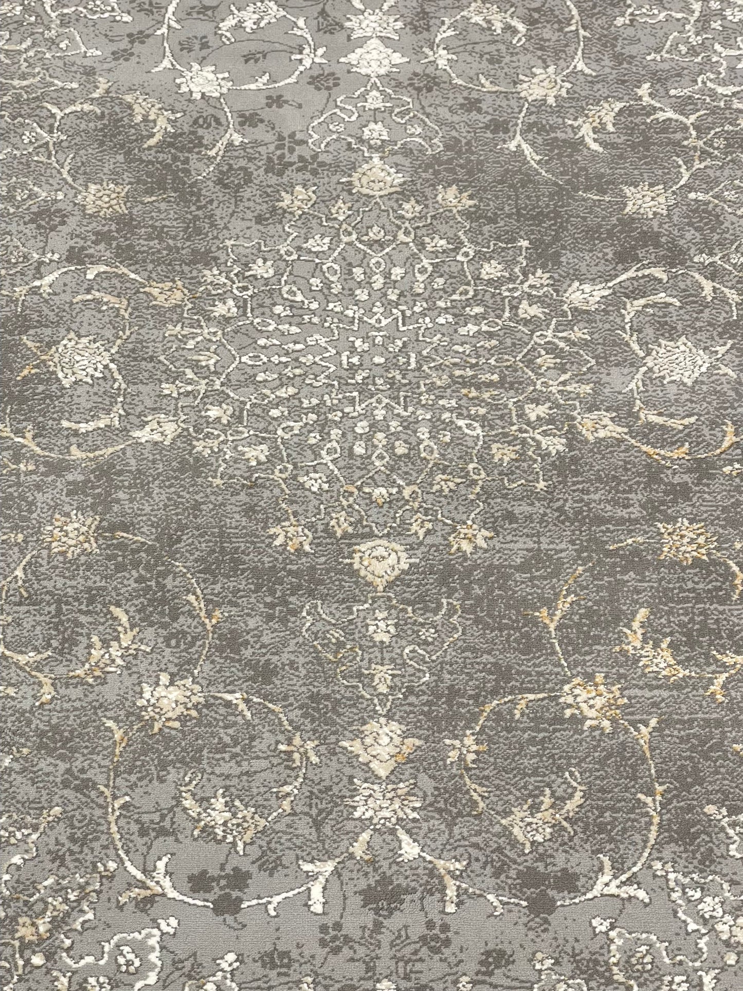 Irani Vintage Woven Rug.
 Article -2040-Grey
Size: 4 ft width x 6 ft length ( 120cm x 180 cm)