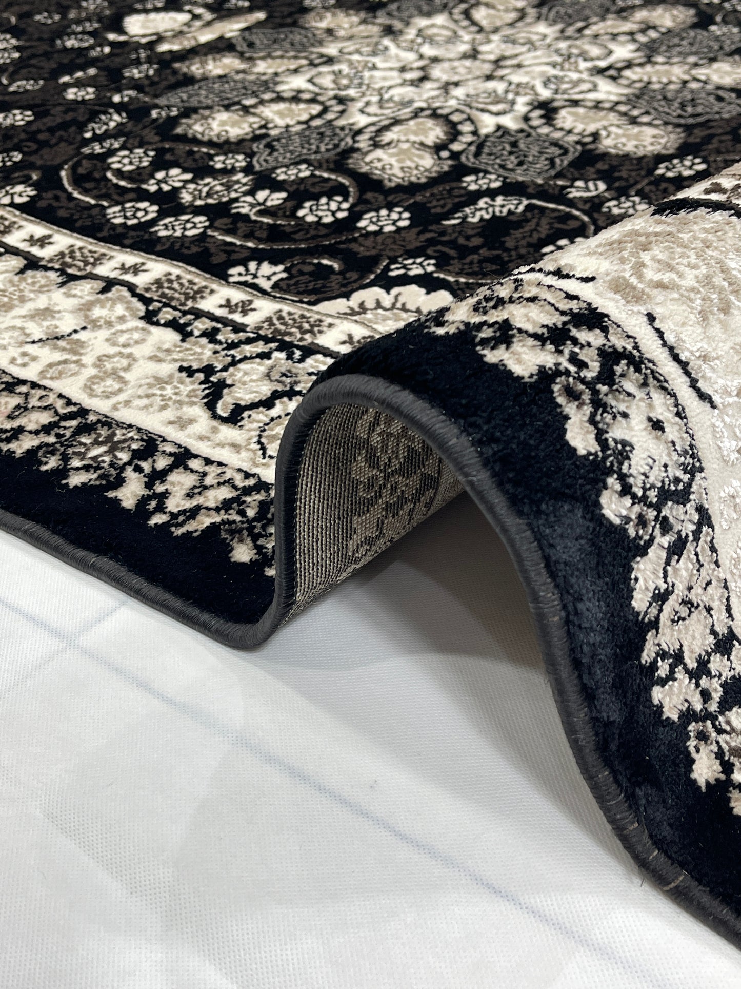 Turkish Top Quality Silk.(Article-1058-Black)