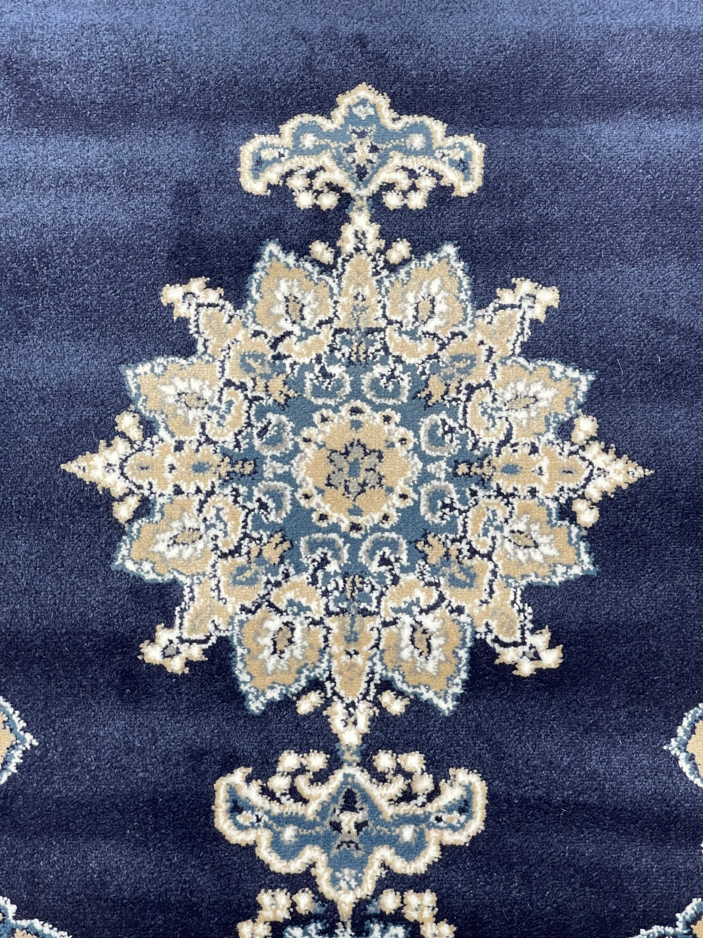 Blue Persian Polypropylene Woven Rug.
 Size : 2.6 ft width x 6.6 ft length
 (80 cm x 200cm)