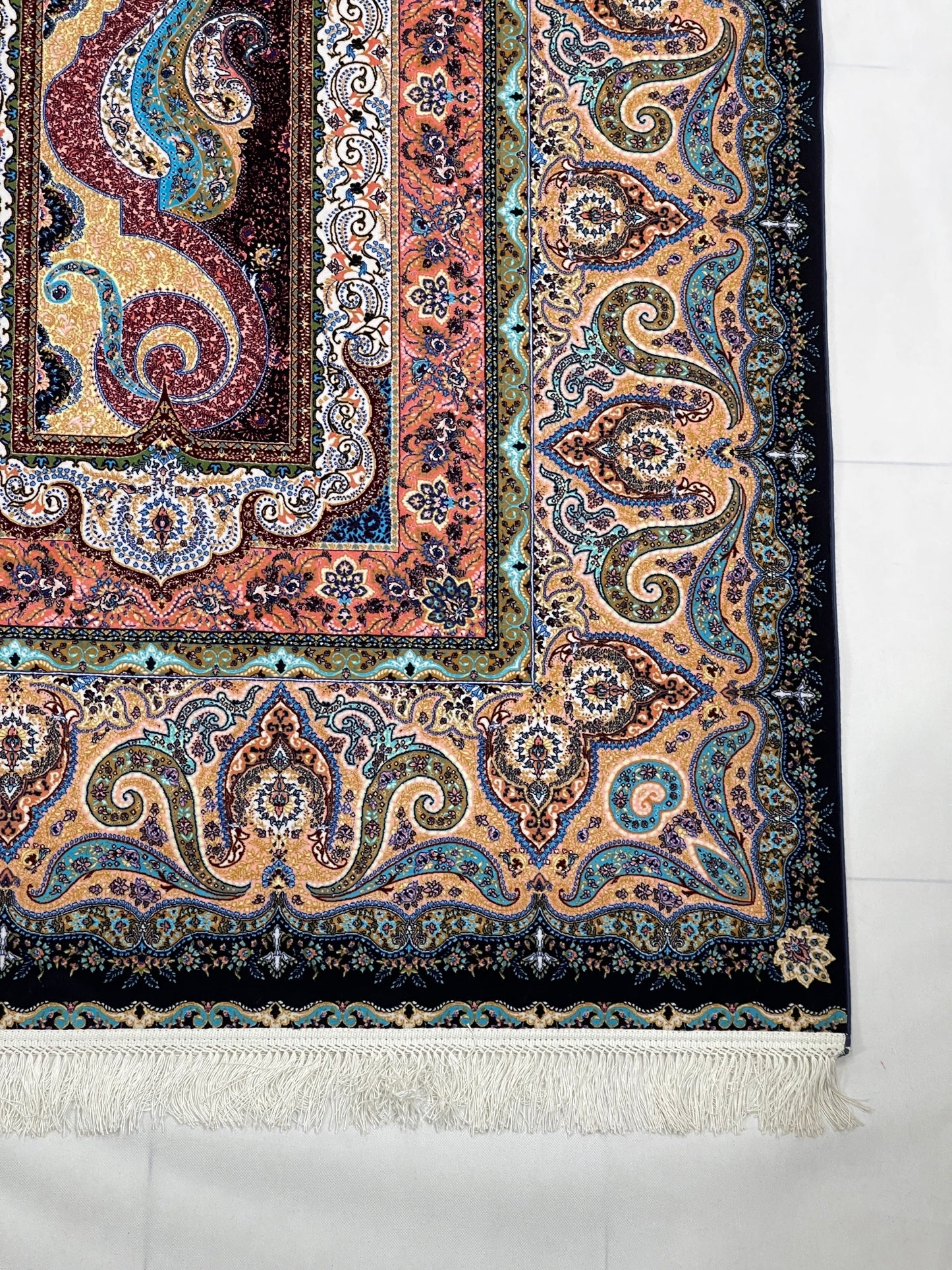 Irani Top Quality 
Mixture of 12 colours
1500 Reeds Acrylic Rug With Jute Back (02)
Size : 6.6 Ft Width x 9.6 Ft Length