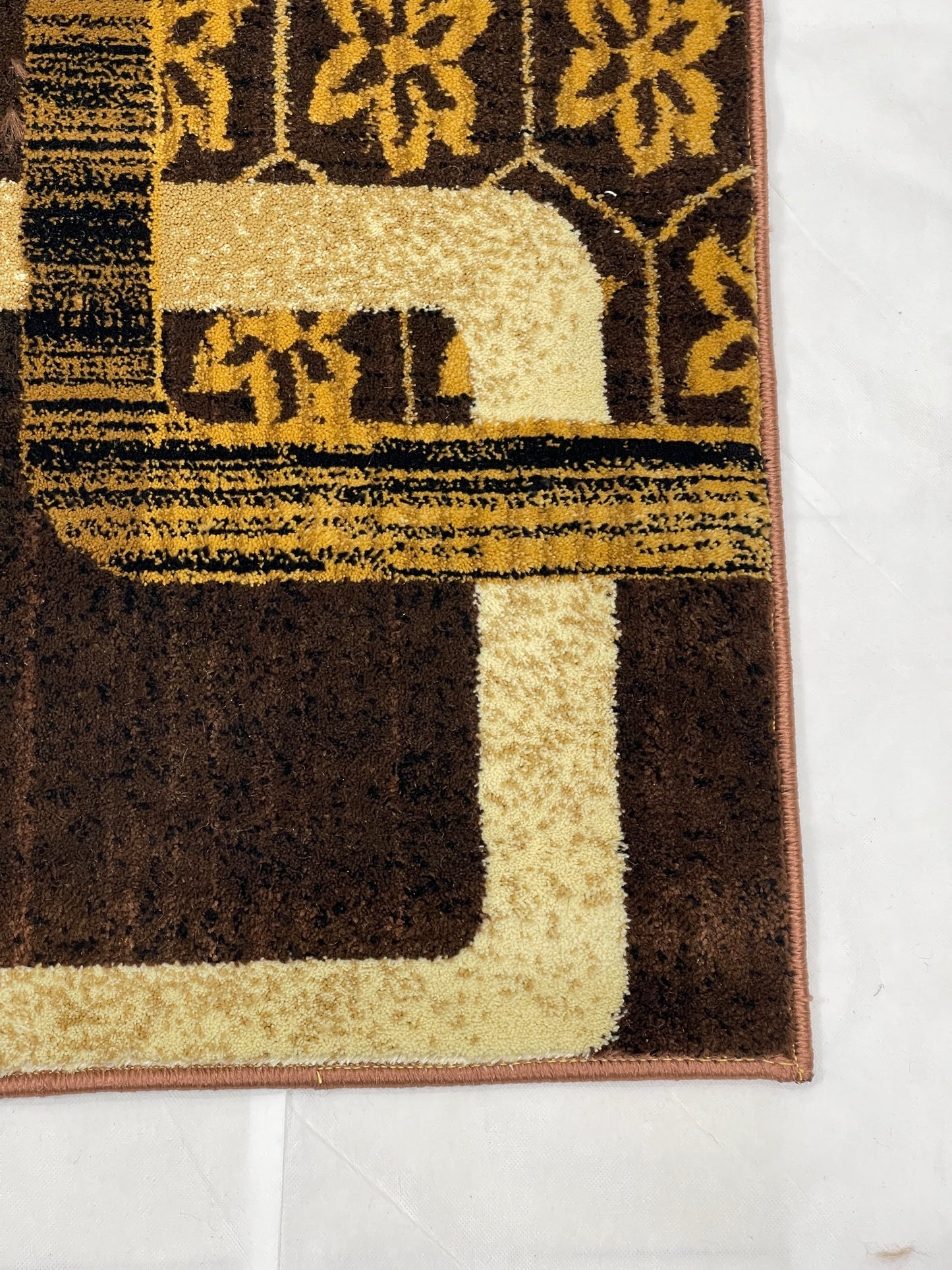 Modern  Polypropylene Rug,back woven(Article-611-Brown)