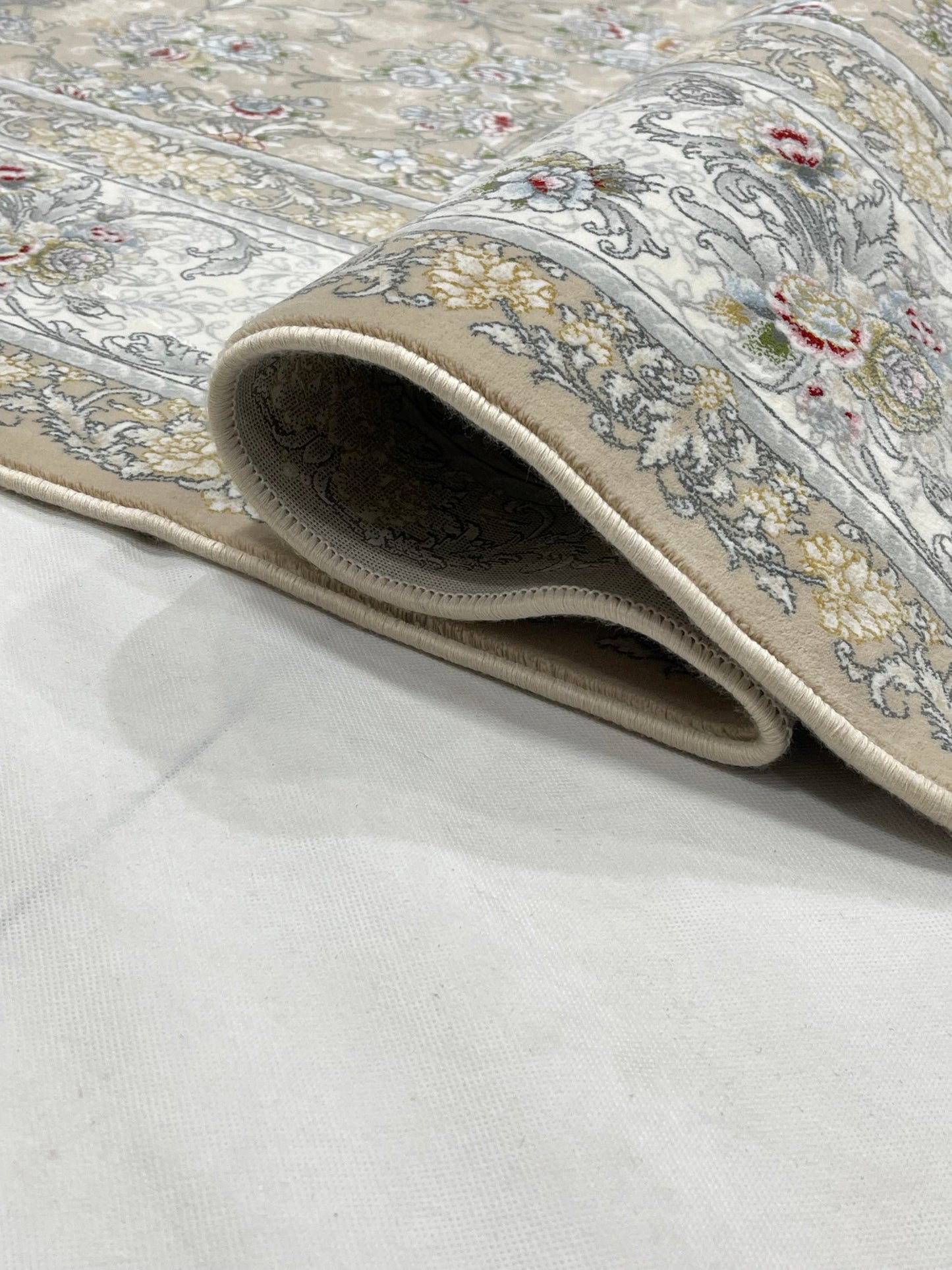 Irani Pure Acrylic 1200 Reeds
Article -212-Beige
Size : 6.6 Ft width x 9.6 Ft length (200cm x 290cm)