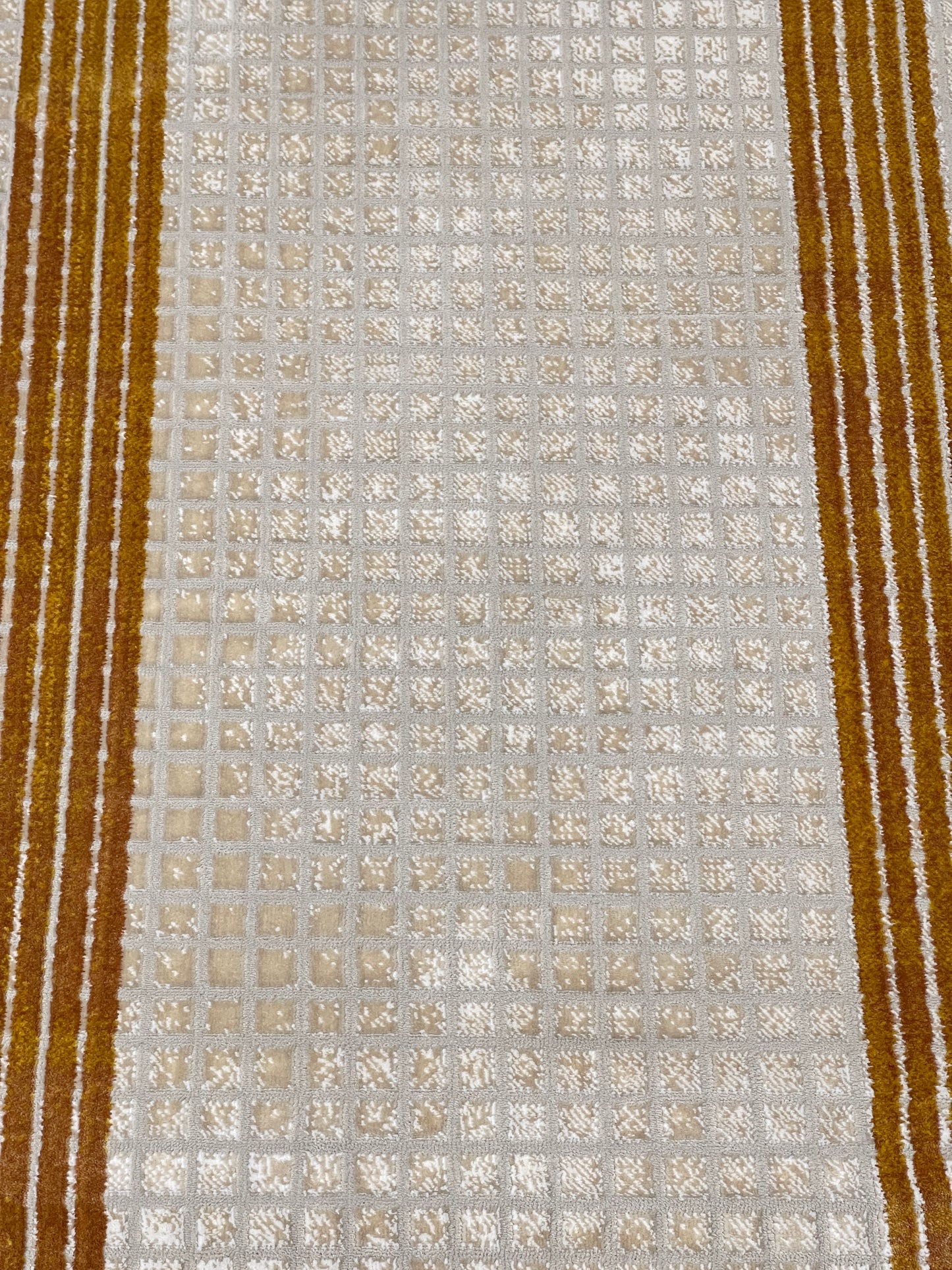 Irani viscose Rug , Woven Back
Article-301-Rust
Size : 3 ft width x 5 ft length (100 cm x 150cm)