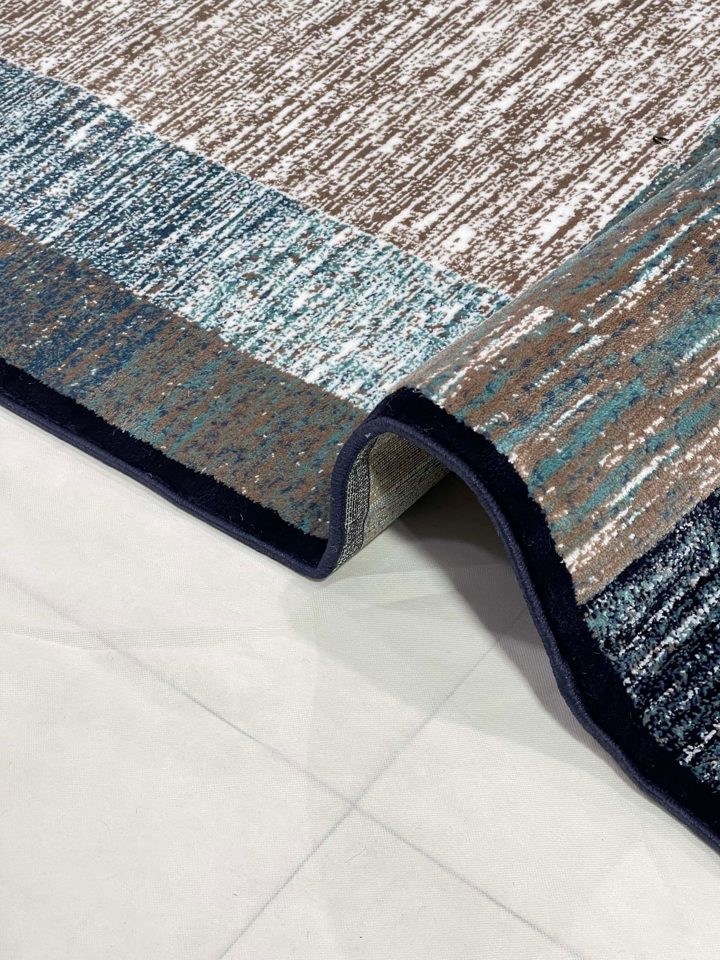 Modern  Polypropylene Rug,Back Woven(Article-6871-Blue)
Size : 6.6 ft width x 9.6 ft length (200cm x 290cm)