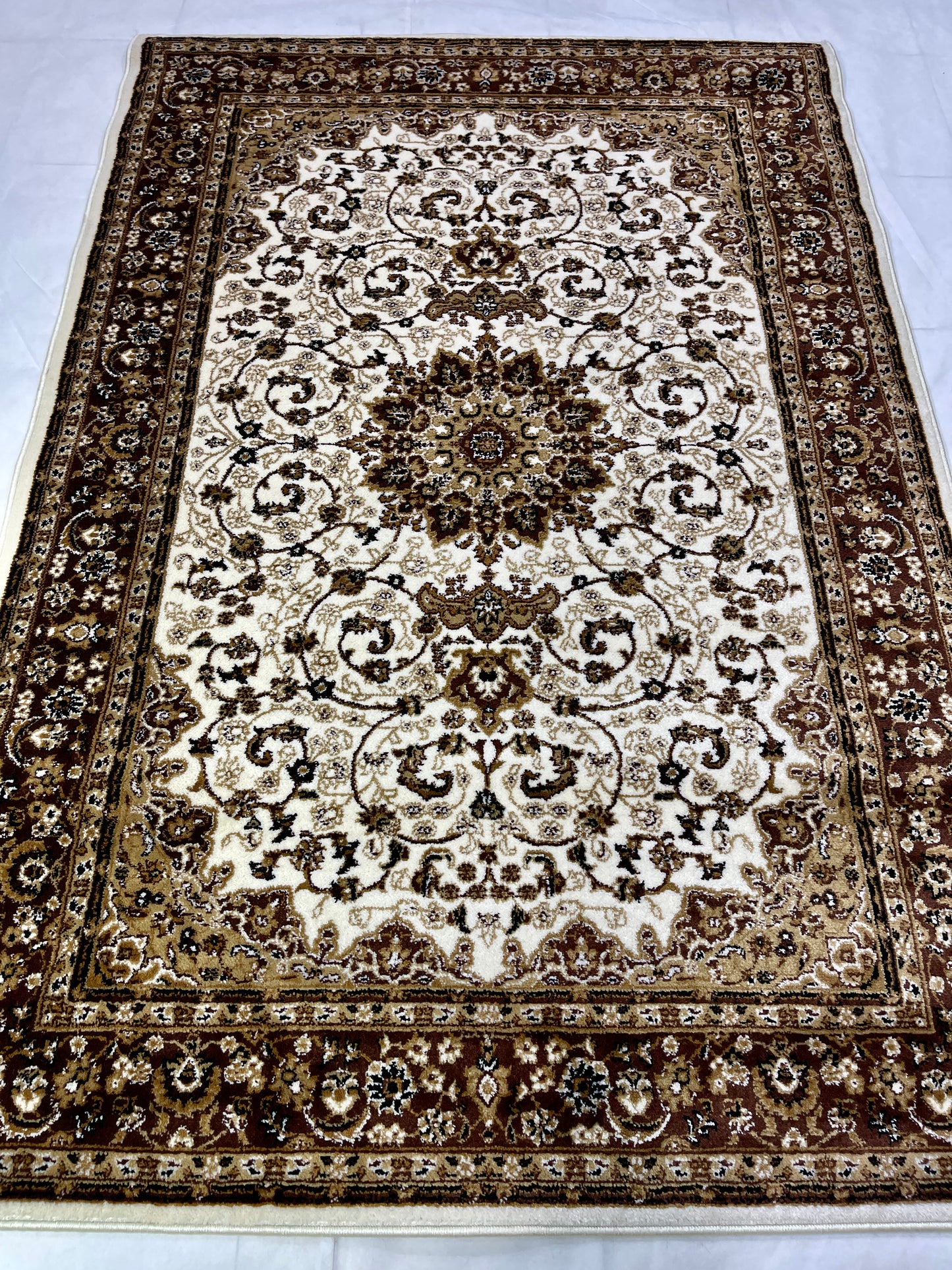 Persian polypropylene Rug,back woven(Article-19-Off White)
Size : 5ft width  x 7.3ft length (150cm x 220cm)
