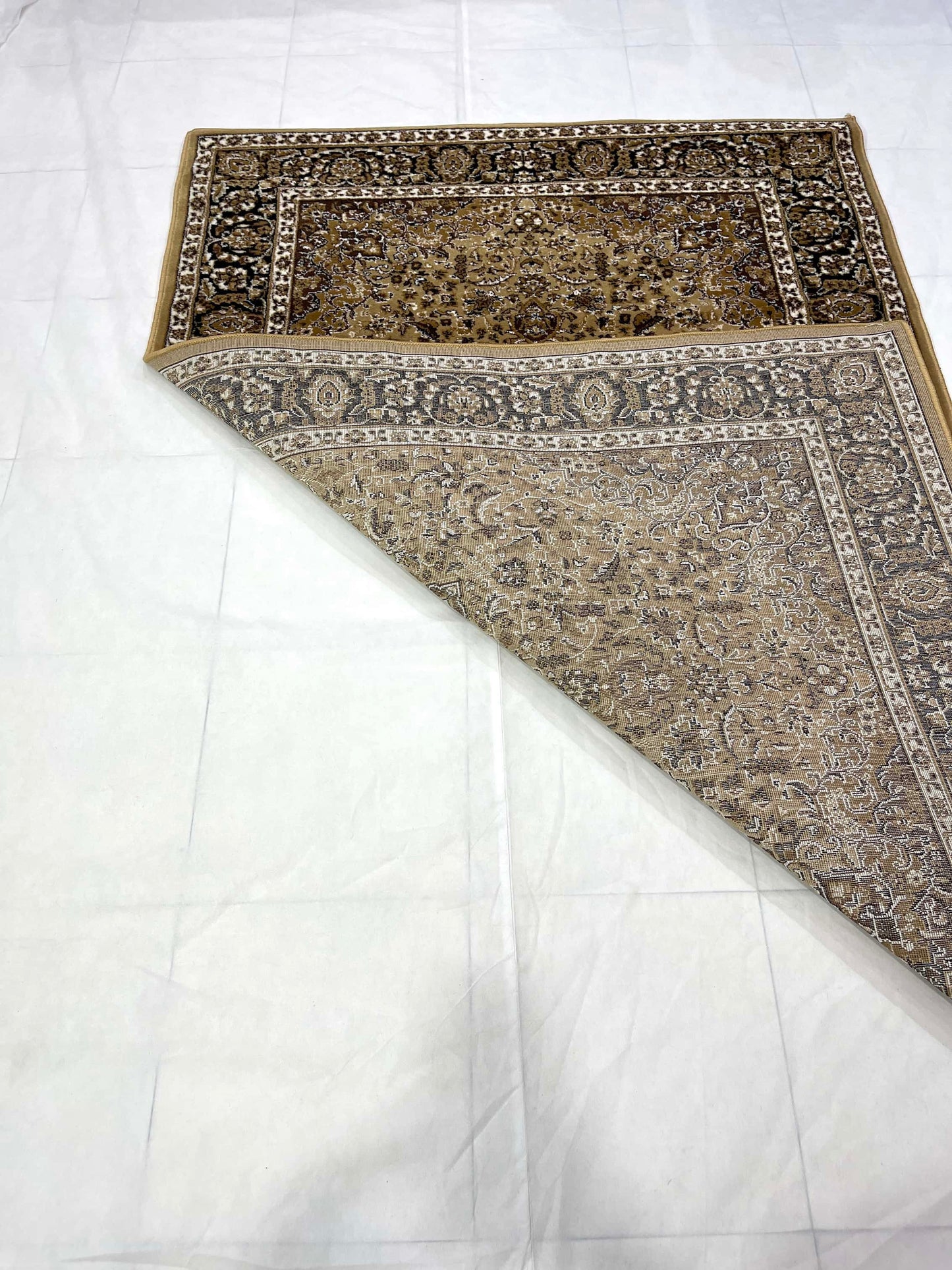 Persian polypropylene Rug,back woven(Article-24-Beige)
Size : 5ft width  x 7.3ft length (150cm x 220cm)