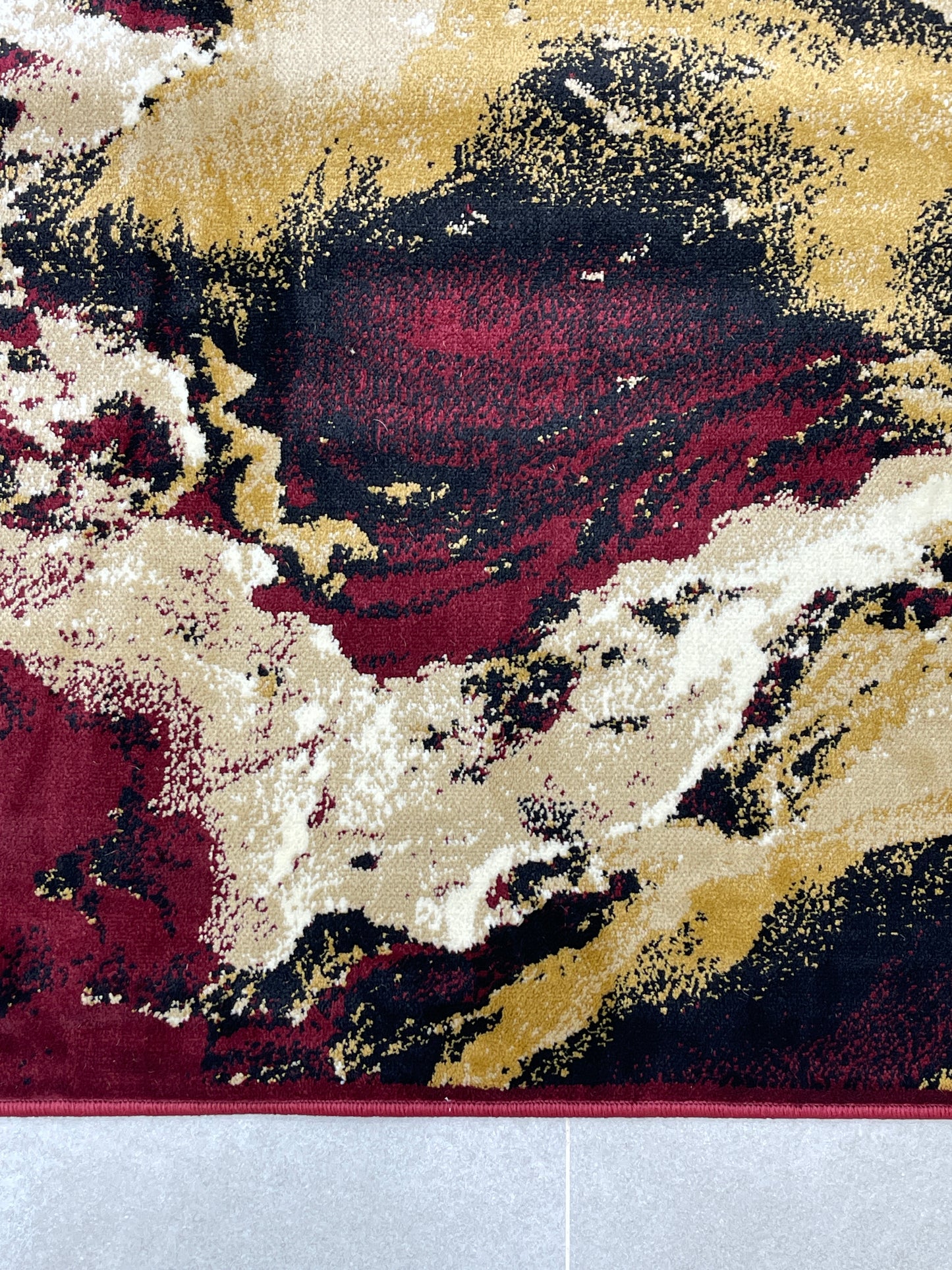 Modern polypropylene Rug,back woven(Article-6772-Red ) Size : 5ft width  x 7.3ft length (150cm x 220cm)