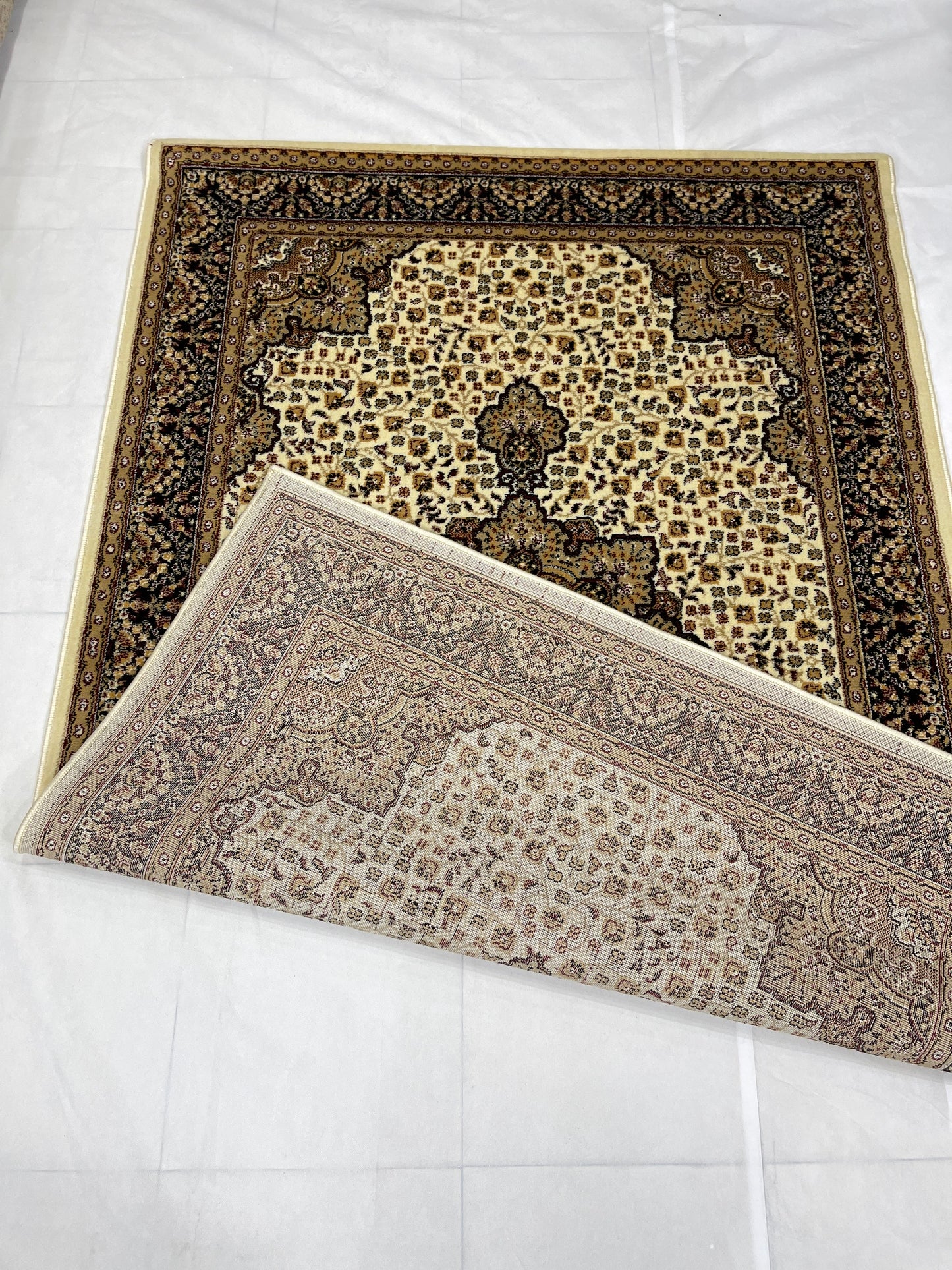 Persian polypropylene Rug,back woven(Article-04-Off White ,Multi)