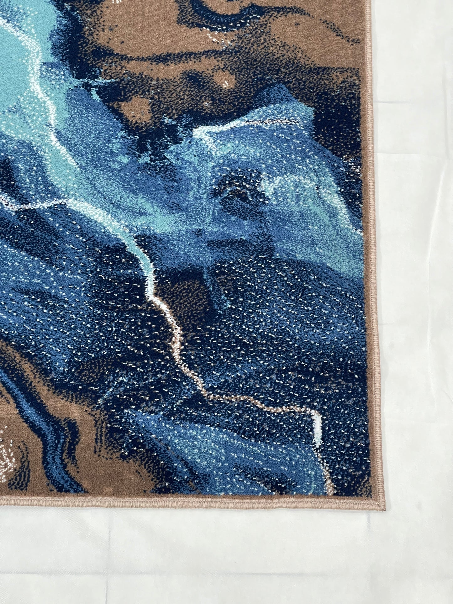 Modern polypropylene Rug,back woven(Article-1999-Mink)
Size : 5ft width  x 7.3ft length (150cm x 220cm)