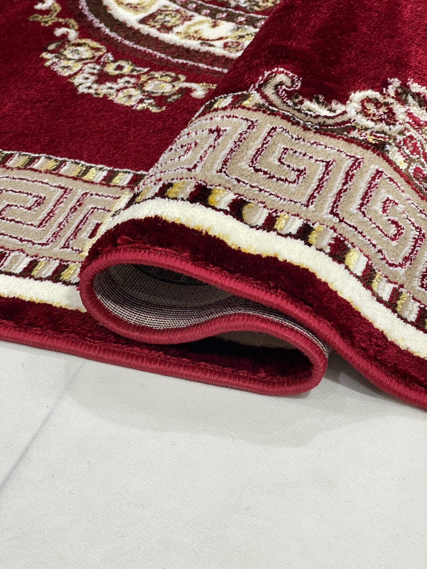 Polyester Silk Woven Rug.(Article-1575-Red) Size : 4 ft width x 5.6 ft length