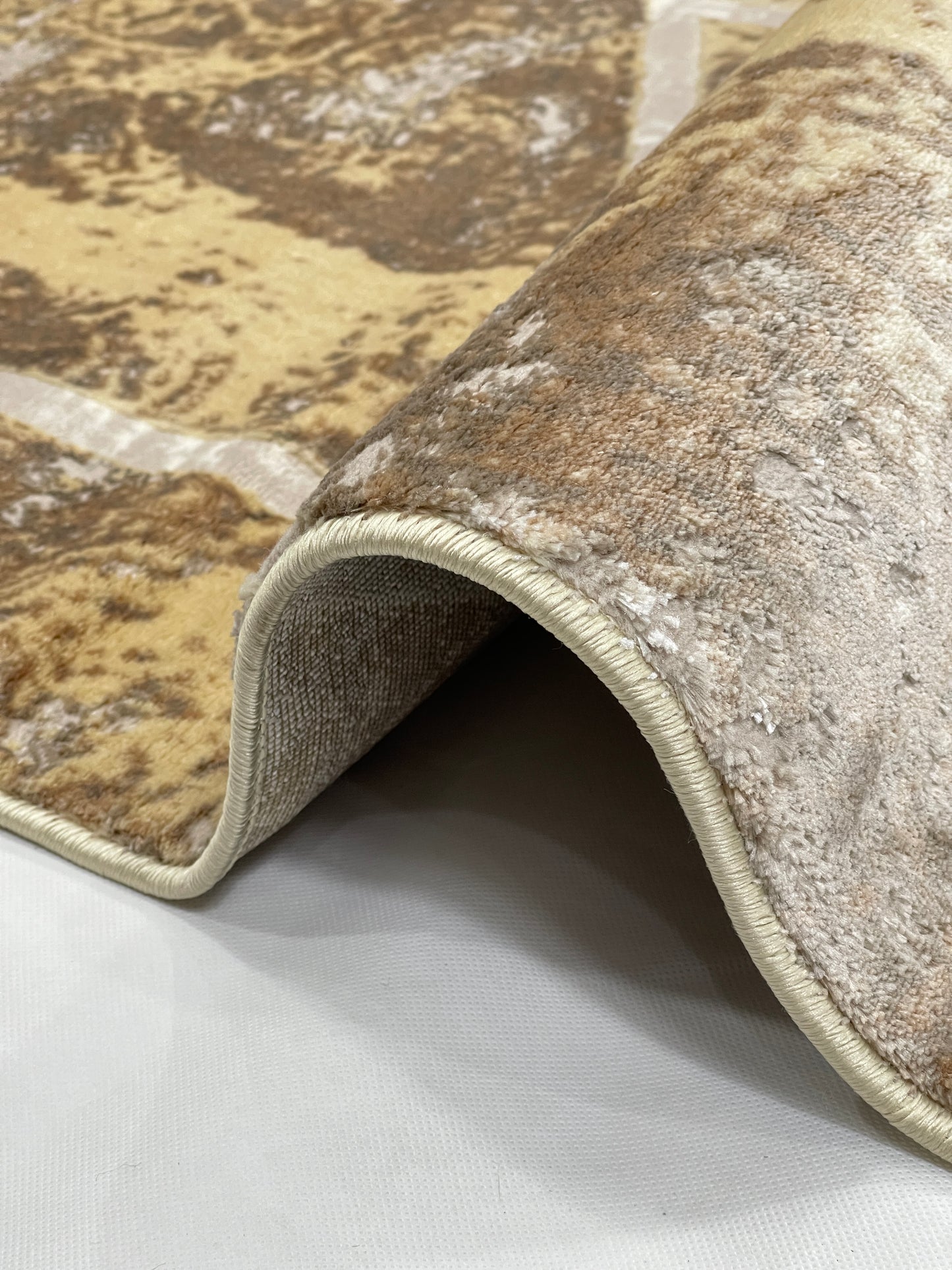 Turkish Top Quality Silk.(Article-1089-Cream , Beige) Size: 6.6 ft width x 9.6 ft length (200cm x 290cm)