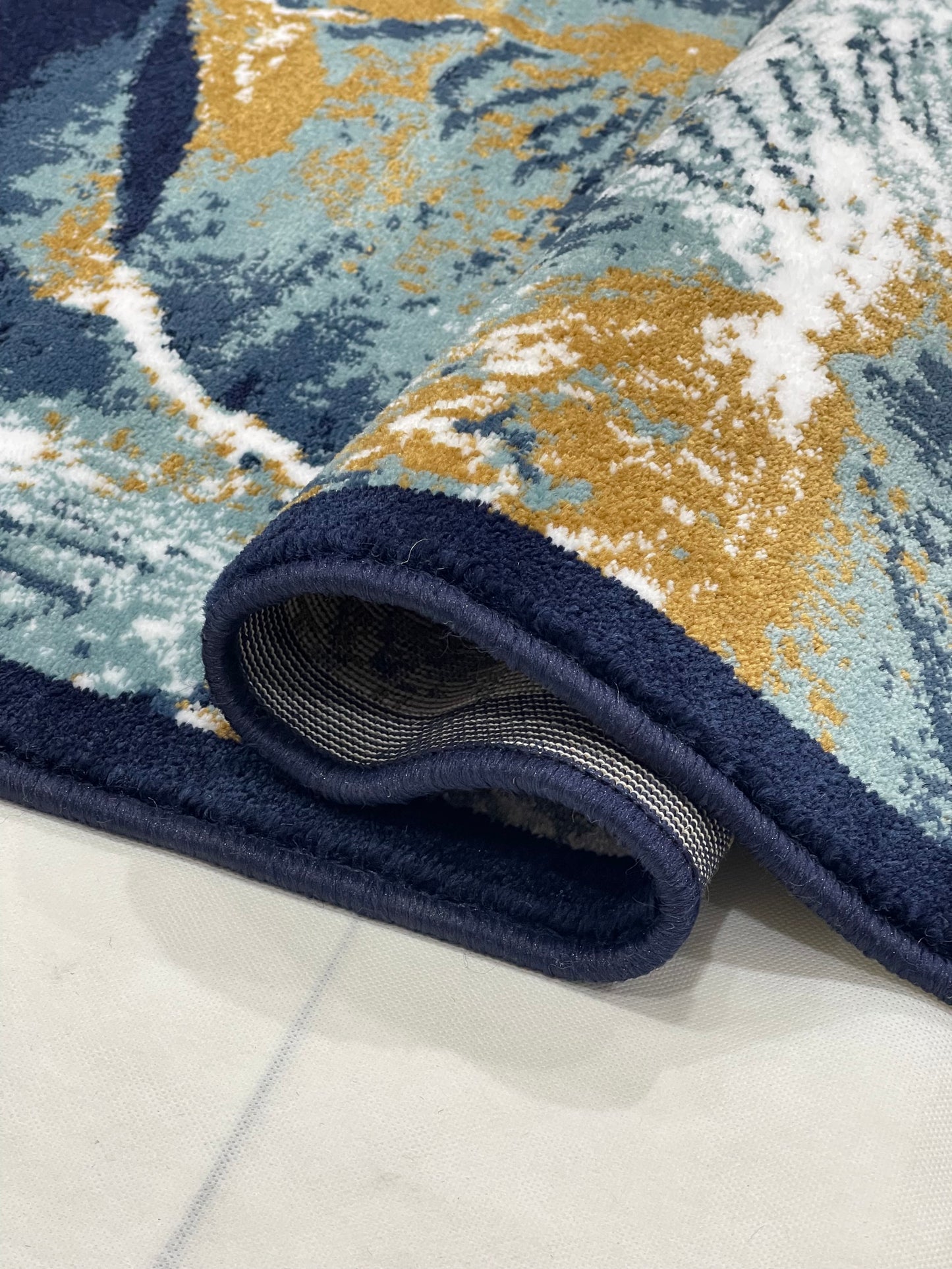 Modern Polypropylene Rug,back woven(Article-1443-Blue) Size : 4 ft width x 5.6 ft length (120 cm x 170 cm)