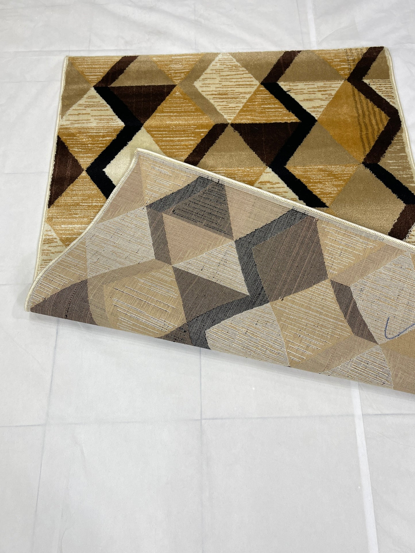 Modern polypropylene Rug,back woven(Article-663-Off white)