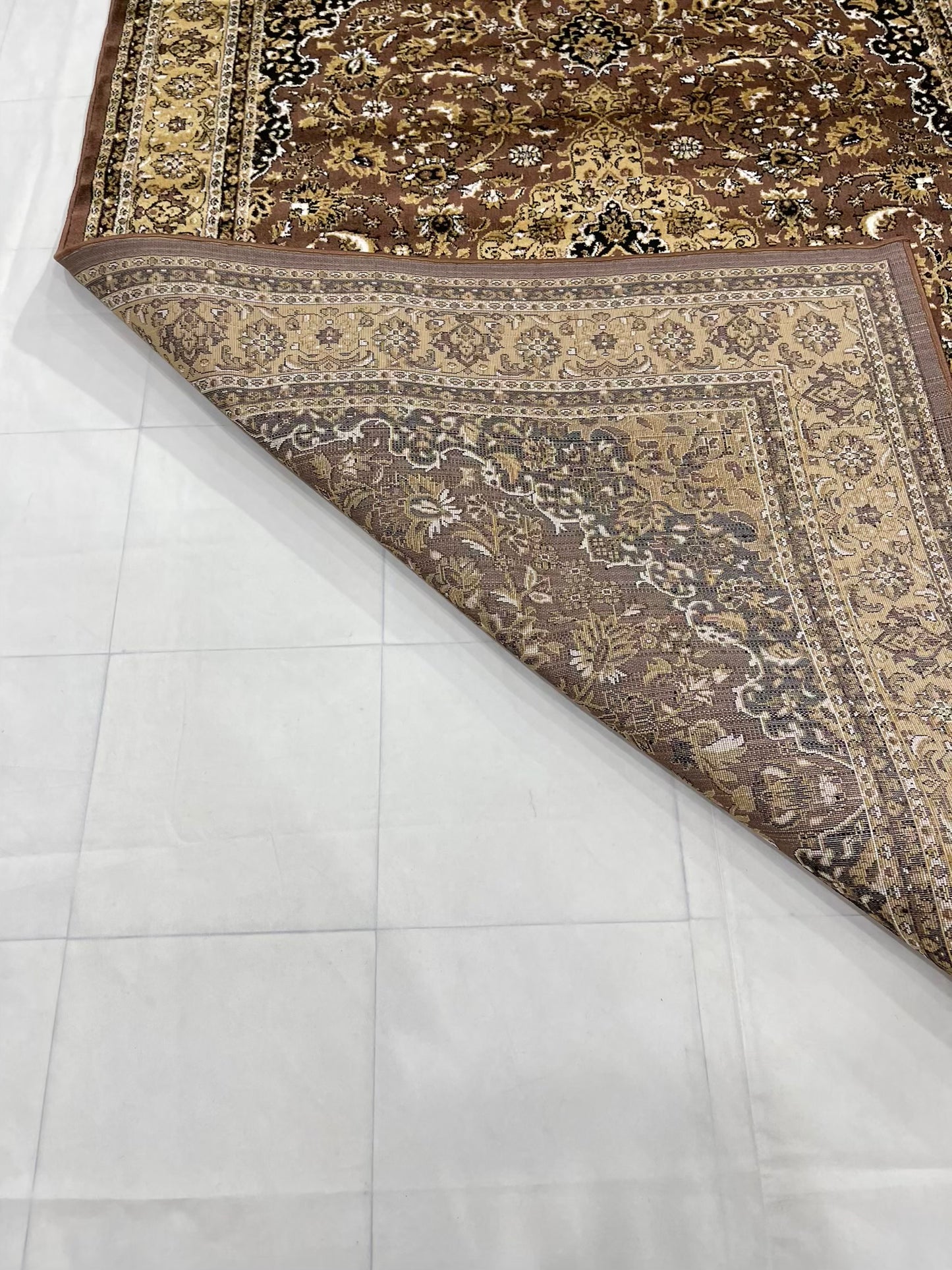 Persian  polypropylene Rug,back woven(Article-01-Brown)
Size : 6.6 ft width x 9.6 ft length (200cm x 290cm)