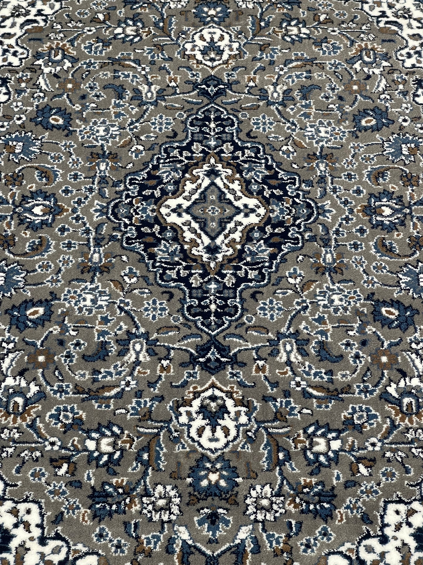 Persian Polypropylene Rug,back woven(Article-01-Grey)
Size : 5ft width  x 7.3ft length (150cm x 220cm)