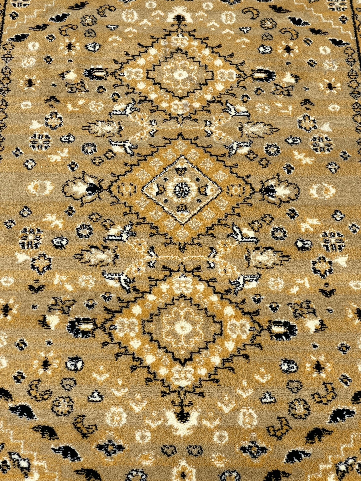 Persian Polypropylene Rug,Woven Back
(Article-65-Beige)
Size : 4 ft width x 5.6 ft length (120 cm x 170 cm)