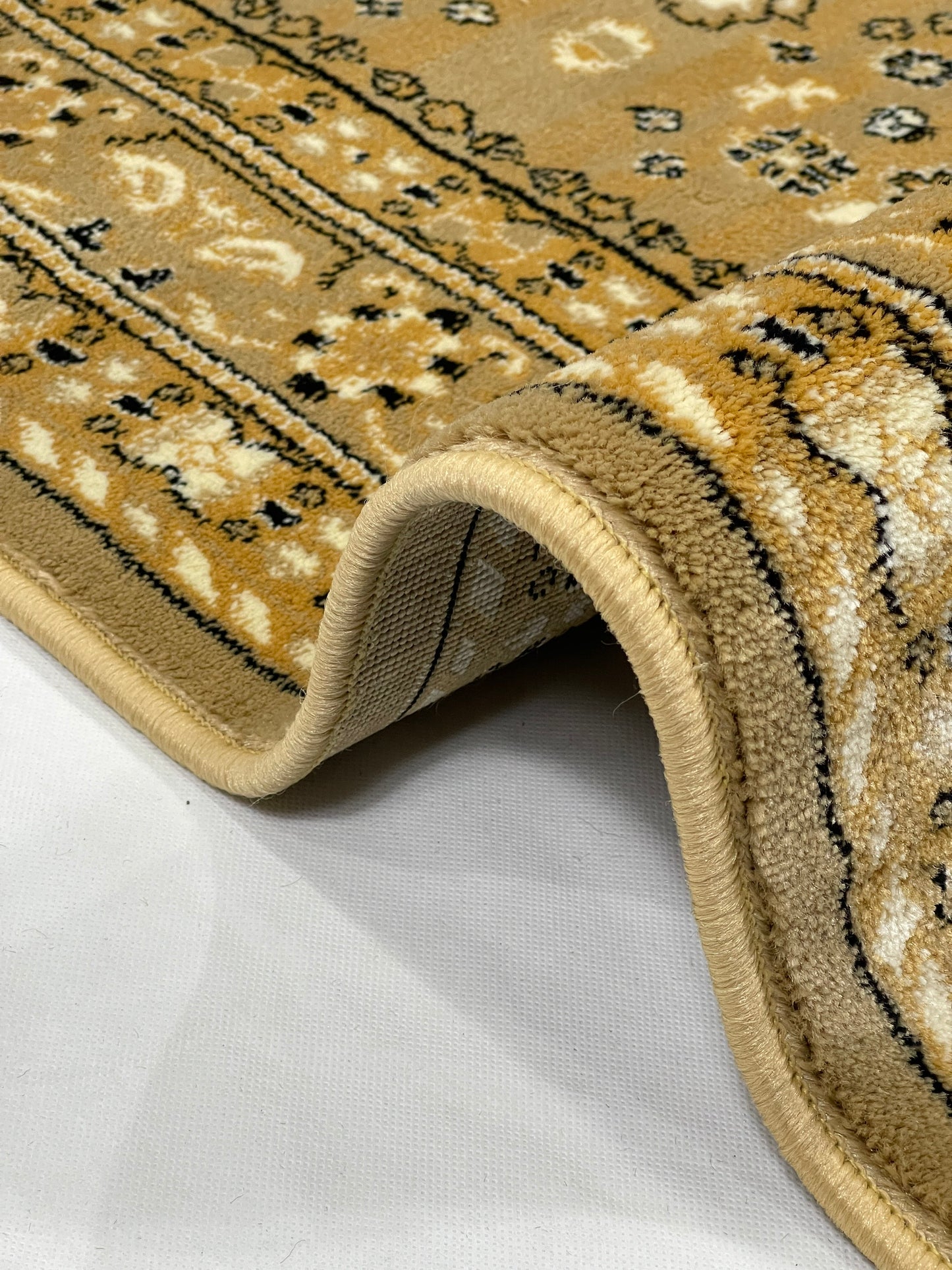 Persian Polypropylene Rug,Woven Back
(Article-65-Beige)
Size : 4 ft width x 5.6 ft length (120 cm x 170 cm)