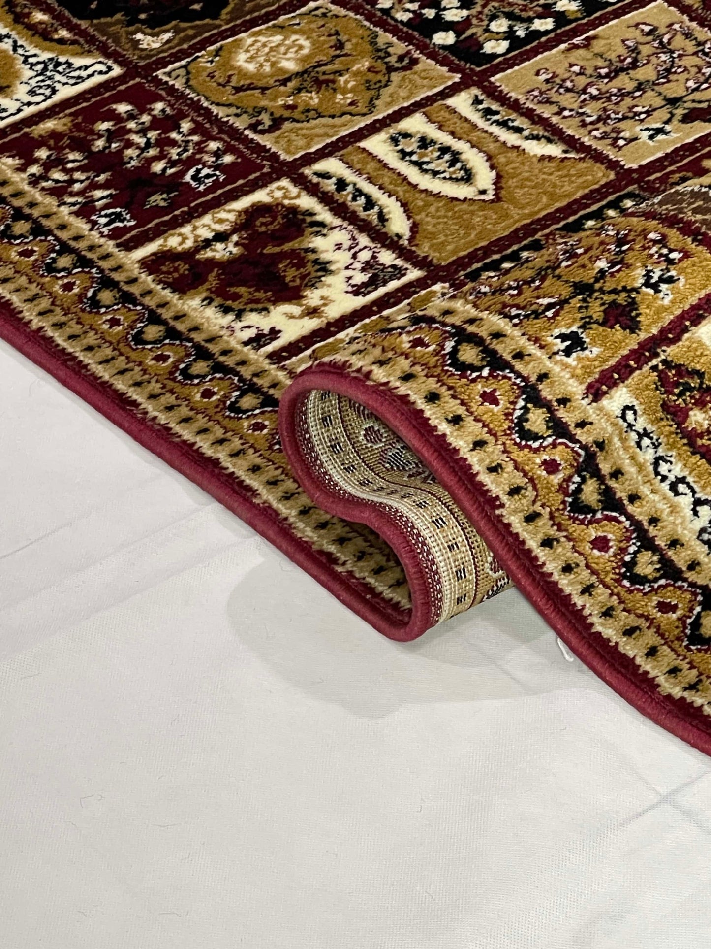 Red Persian Polypropylene Woven runner.
 Size : 2.6 ft width x 6.6 ft length
 (80 cm x 200cm)