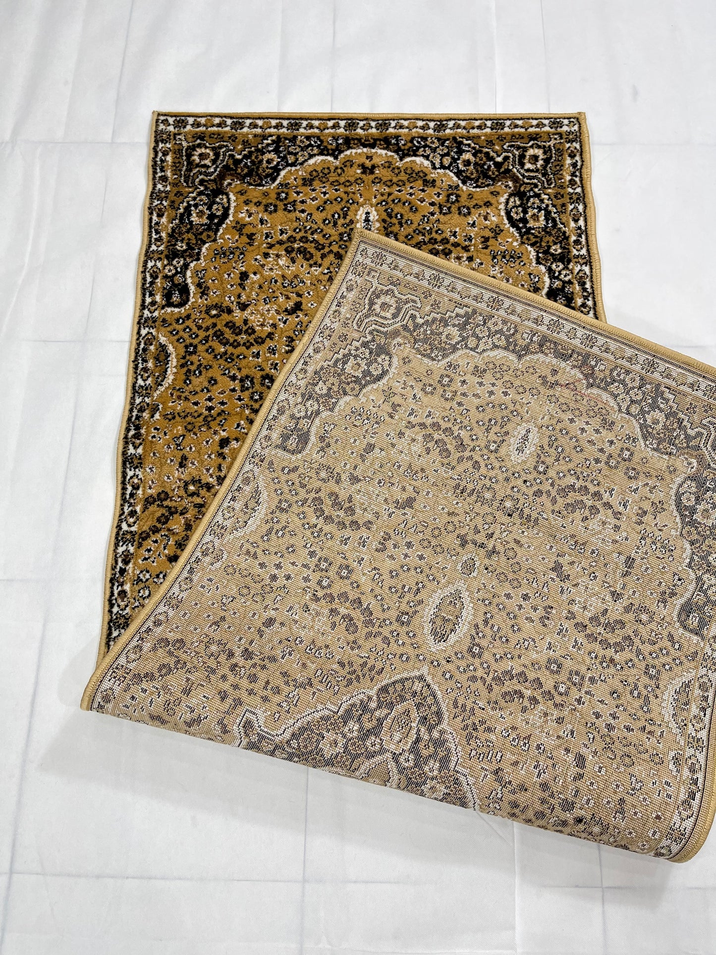 Beige  Persian Polypropylene Woven Rug.  Size : 2.6 ft width x 6.6 ft length  (80 cm x 200cm)