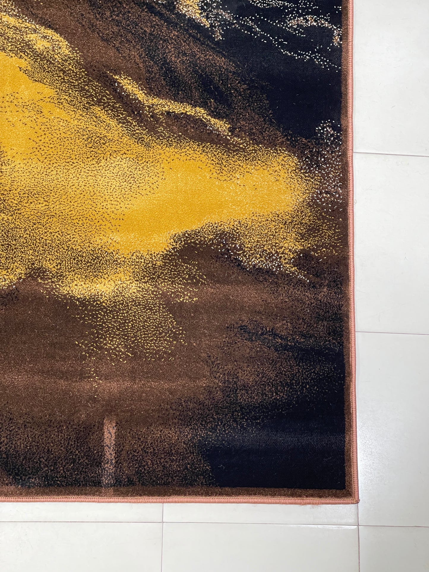 Modern polypropylene Rug,back woven(Article-423-Brown)
Size : 6.6 ft width x 9.6 ft length (200cm x 290cm)