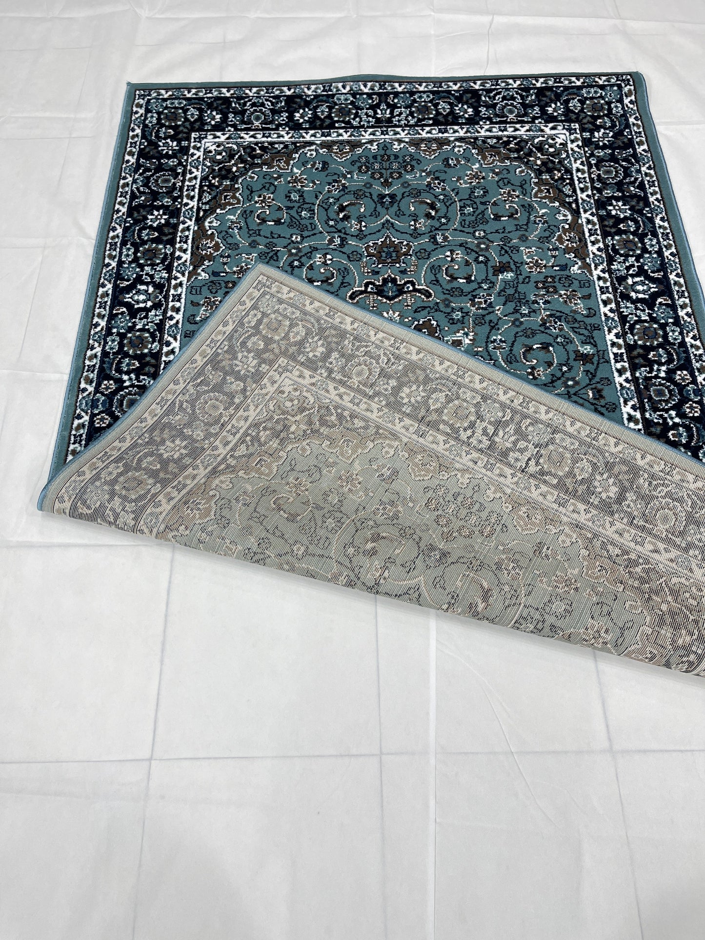 Persian Polypropylene Rug,back woven(Article-19-Feroze)
Size : 5ft width  x 7.3ft length (150cm x 220cm)