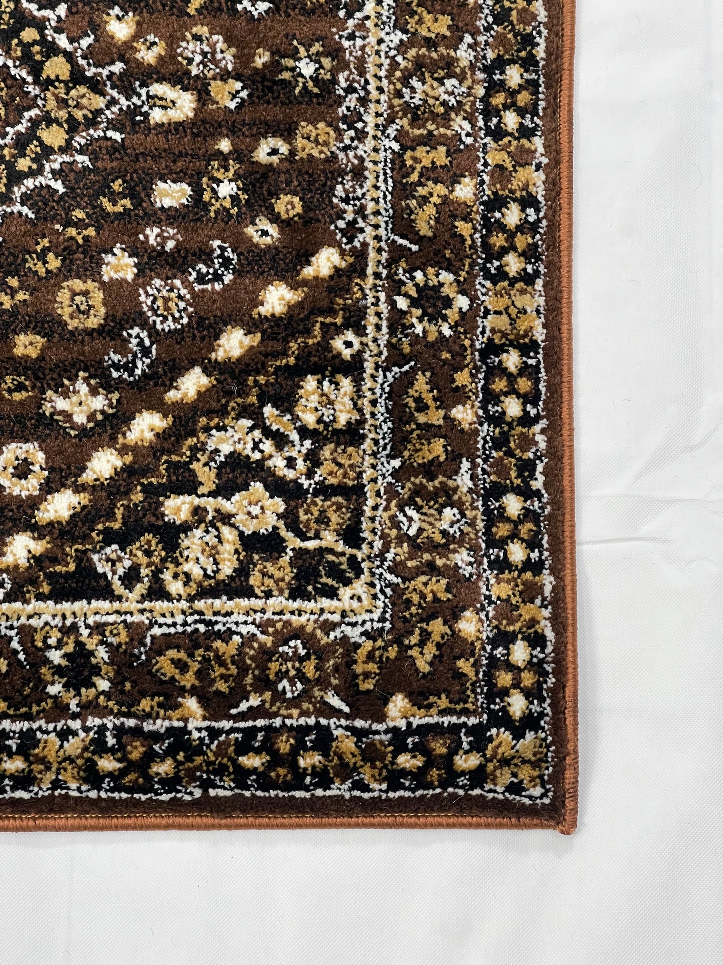 Brown  Persian Polypropylene Woven Rug.  Size : 2.6 ft width x 6.6 ft length  (80 cm x 200cm)