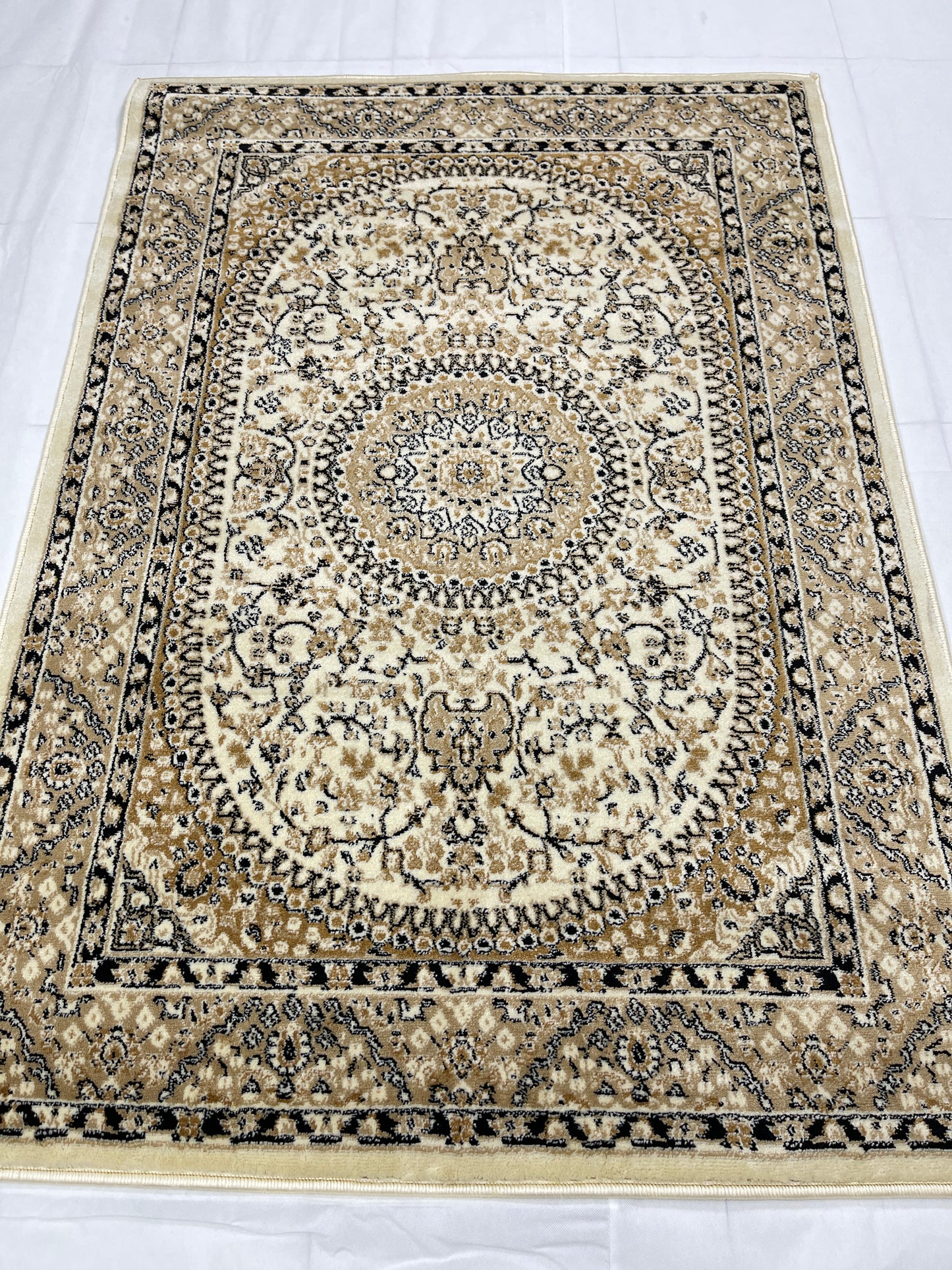 Persian polypropylene Rug,back woven(Article-22-off white)