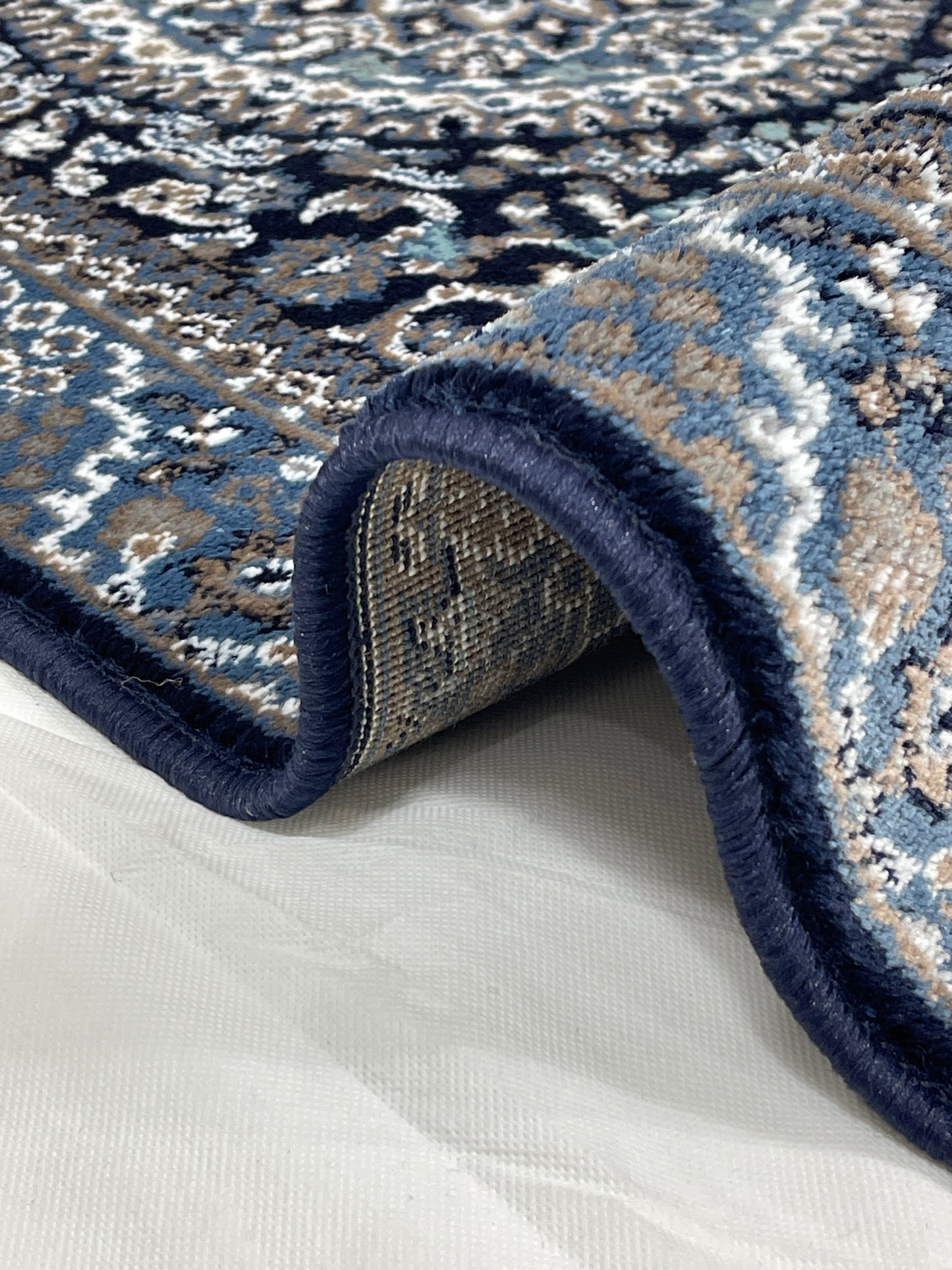 Blue Persian Polypropylene Woven Rug.  Size : 2.6 ft width x 6.6 ft length  (80 cm x 200cm)