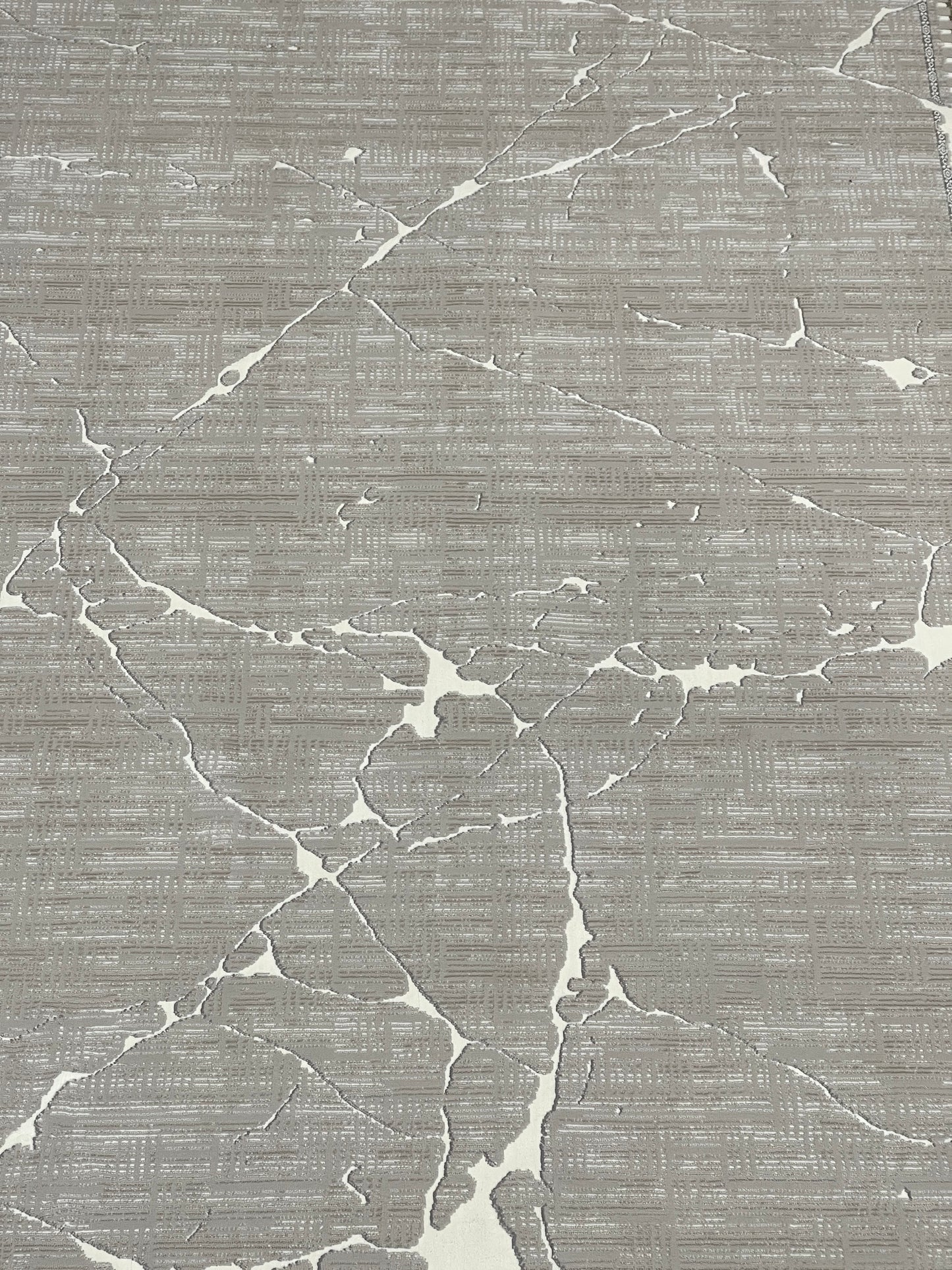 New Turkish Silk (Surya A) 
Size: 6.6 ft width x 9.6 ft length (200cm x 290cm)
Article -626- Off White , Grey