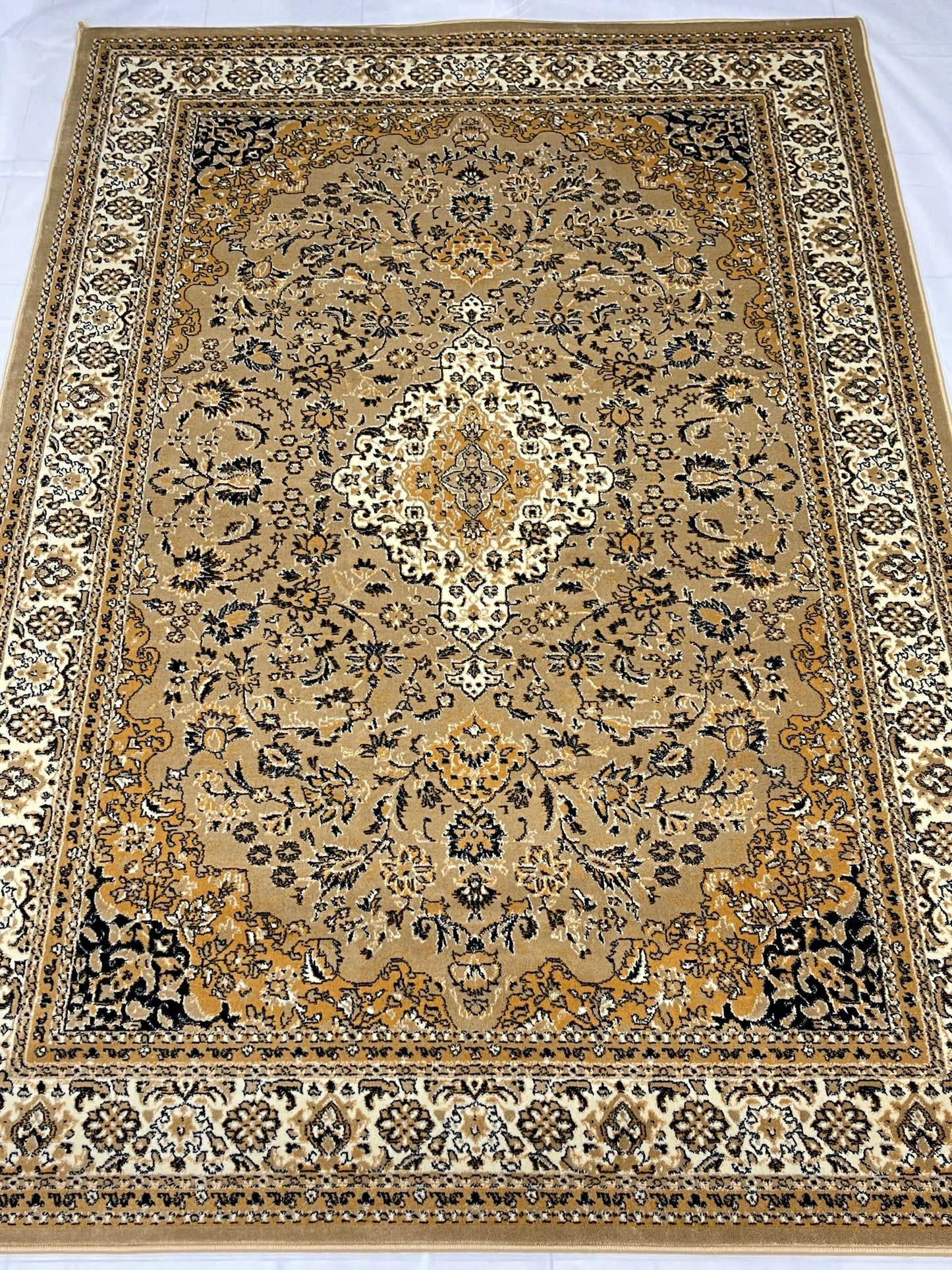 Persian polypropylene Rug,back woven(Article-01-Beige)
Size : 6.6 ft width x 9.6 ft length (200cm x 290cm)