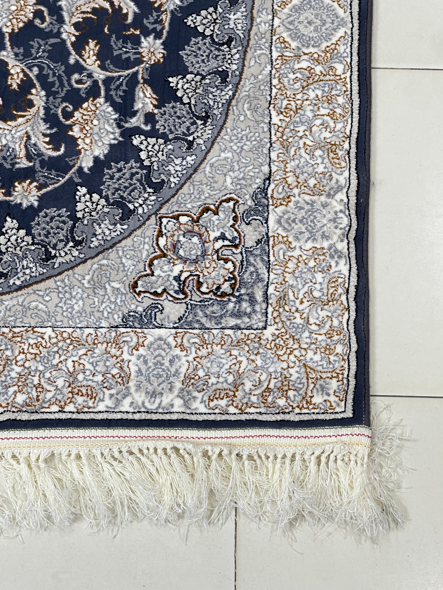 Irani  Acrylic 700 Reeds
Article -203-Blue
Size : 3 ft width x 5 ft length (100cm x 150cm)