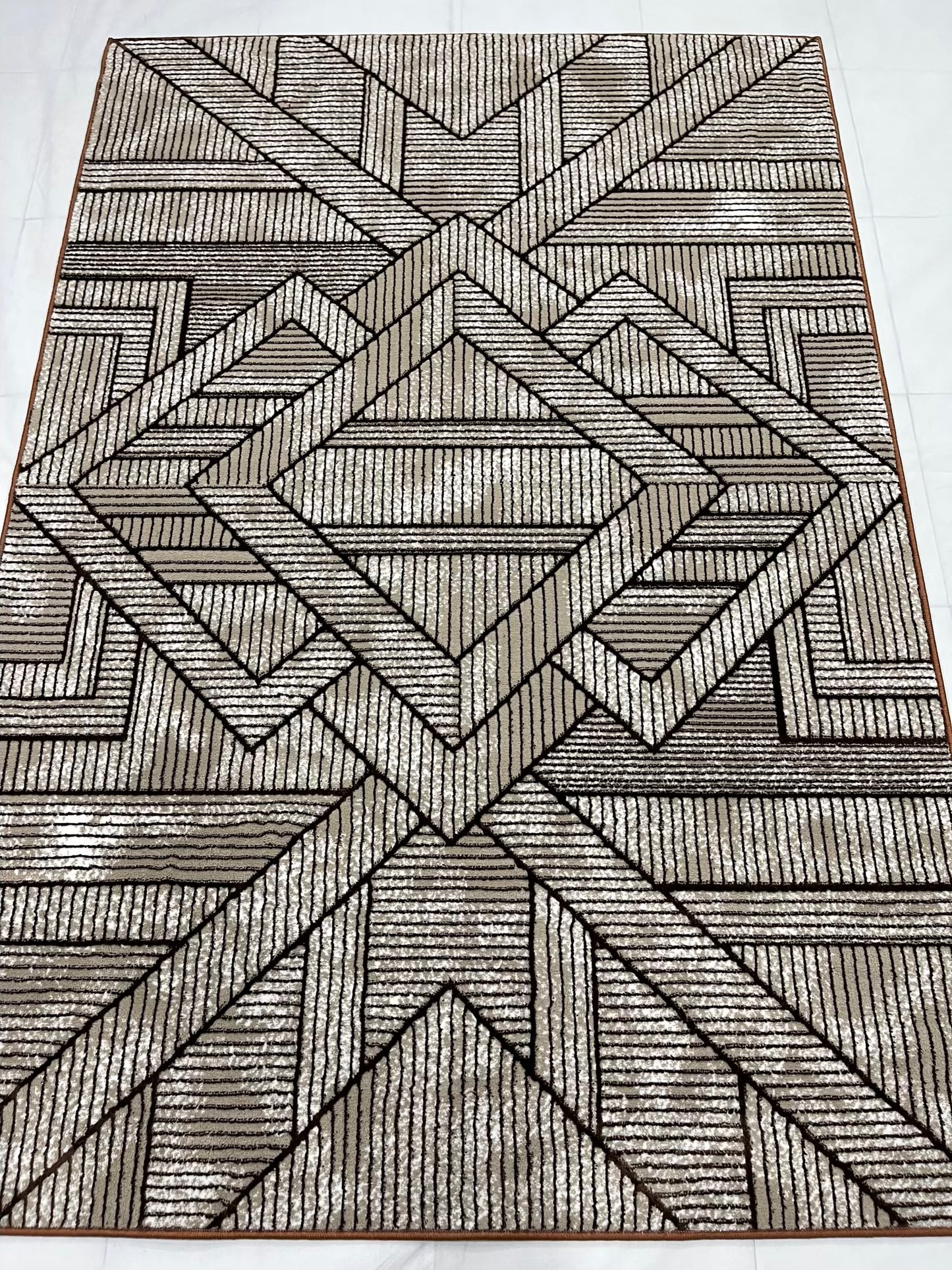 Pakistani Silk Woven Rug.(Article-1470-Light Beige , Brown) Size : 5ft width  x 7.3ft length (150cm x 220cm)