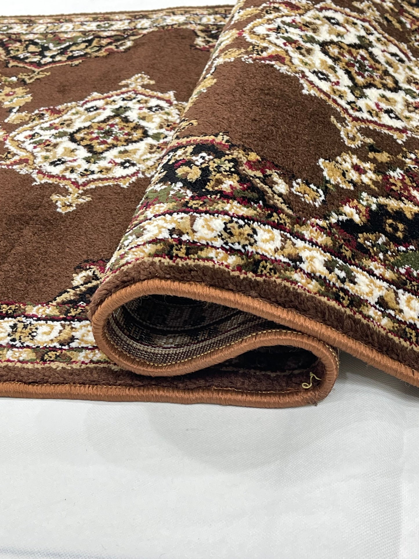 Brown Persian Polypropylene Woven Rug.
 Size : 2.6 ft width x 6.6 ft length
 (80 cm x 200cm)