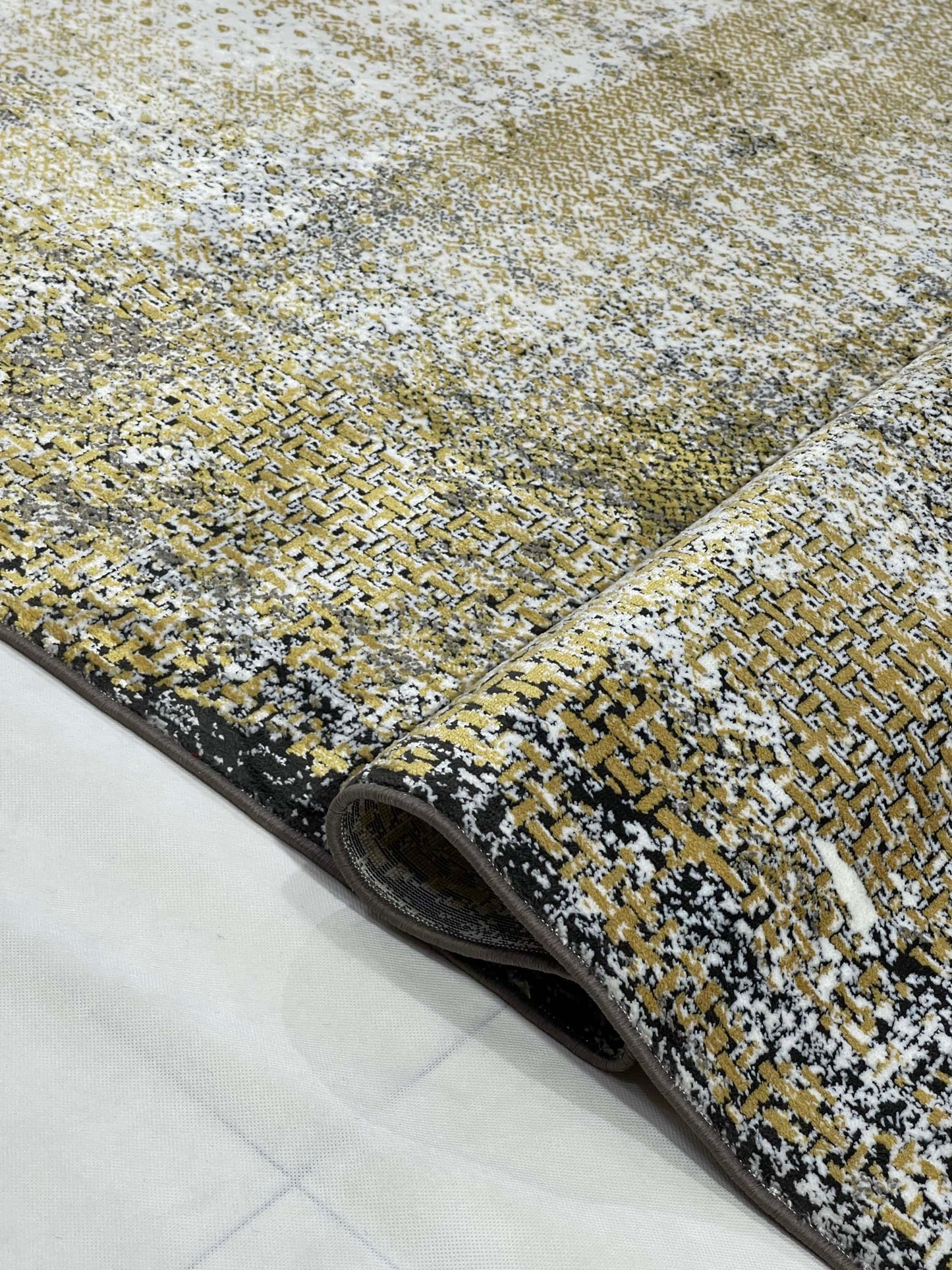 Irani Vintage Woven Rug.
 Article -2016-Grey , Yellow
Size: 6.6 ft width x 9.6 ft length (200cm x 290cm)