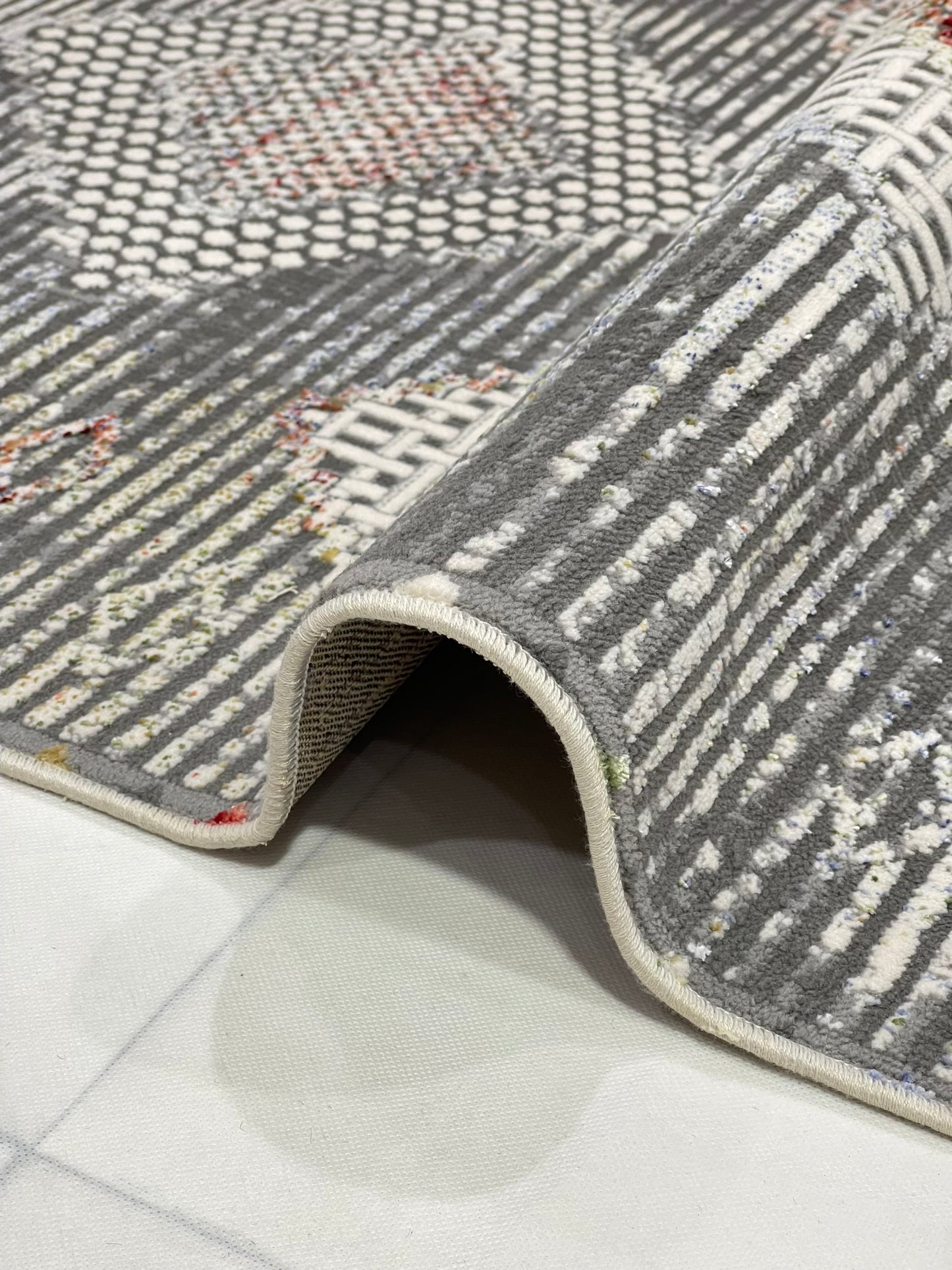 Irani viscose Rug , Woven Back Article-312-Grey Size : 3 ft width x 5 ft length (100 cm x 150cm)