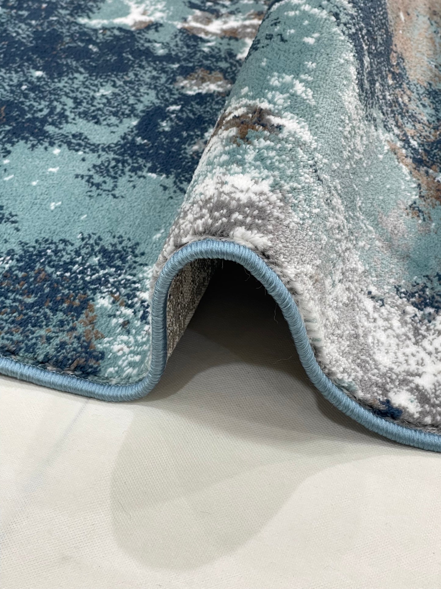 Modern Polypropylene Rug,back woven(Article-1443-Feroze) Size : 4 ft width x 5.6 ft length (120 cm x 170 cm)