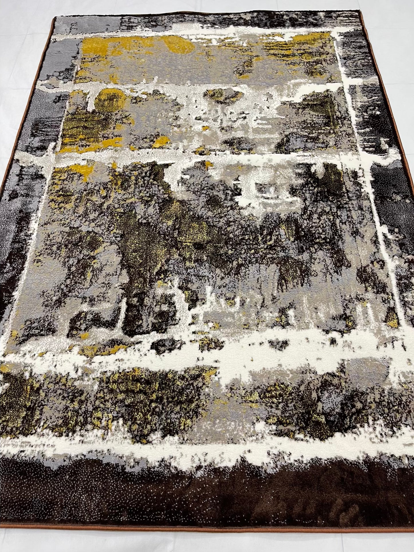 Pakistani Silk Woven Rug.(Article-1468-Brown) Size : 5ft width  x 7.3ft length (150cm x 220cm)