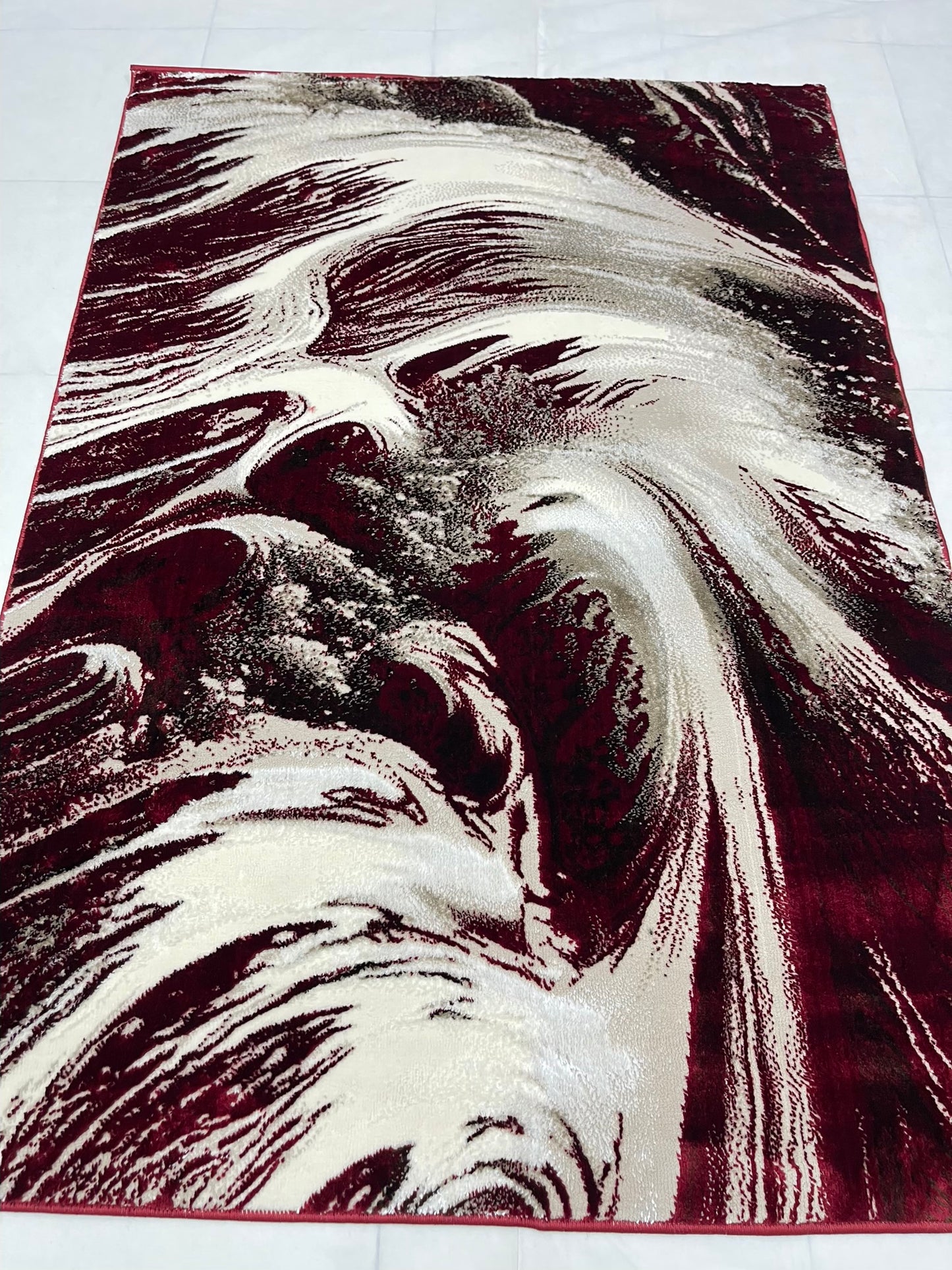 Turkish Top Quality Silk.(Article-1094-Red)
Size: 4 ft width x 5.6 ft length ( 120cm x 170cm)