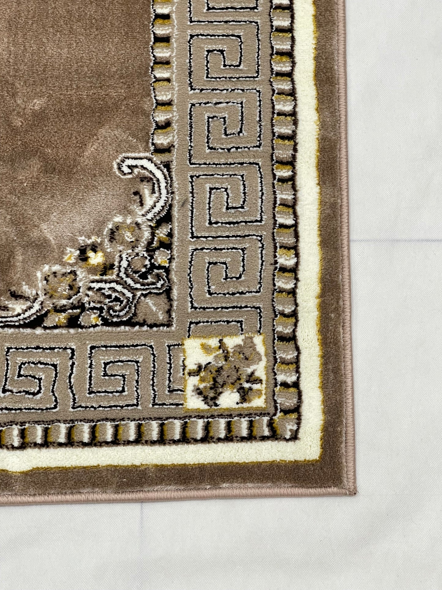 Polyester Silk Woven Rug.(Article-1575-Beige) Size : 4 ft width x 5.6 ft length