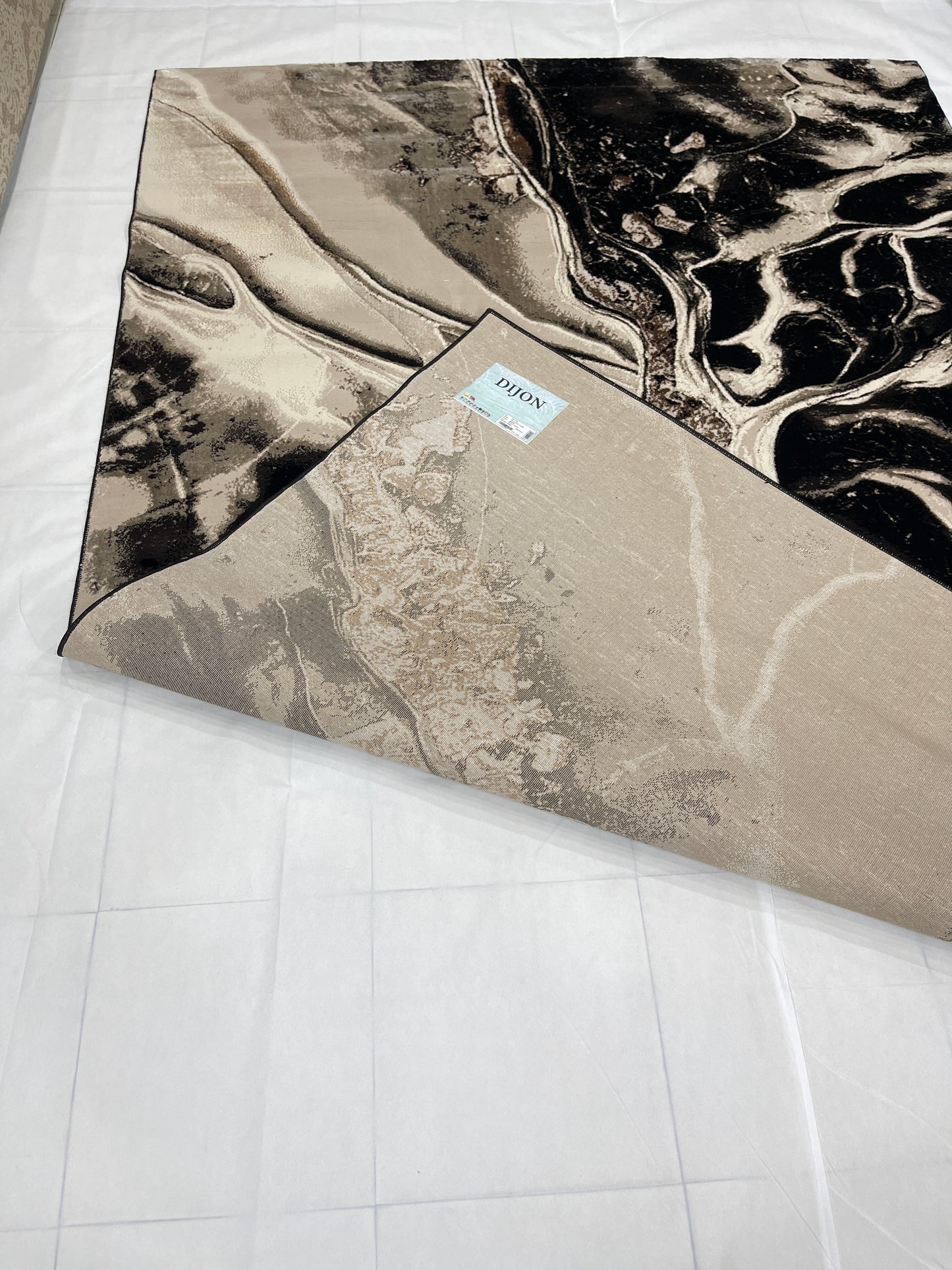 Turkish Top Quality Silk.(Article-1096-Black) Size: 6.6 ft width x 9.6 ft length (200cm x 290cm)